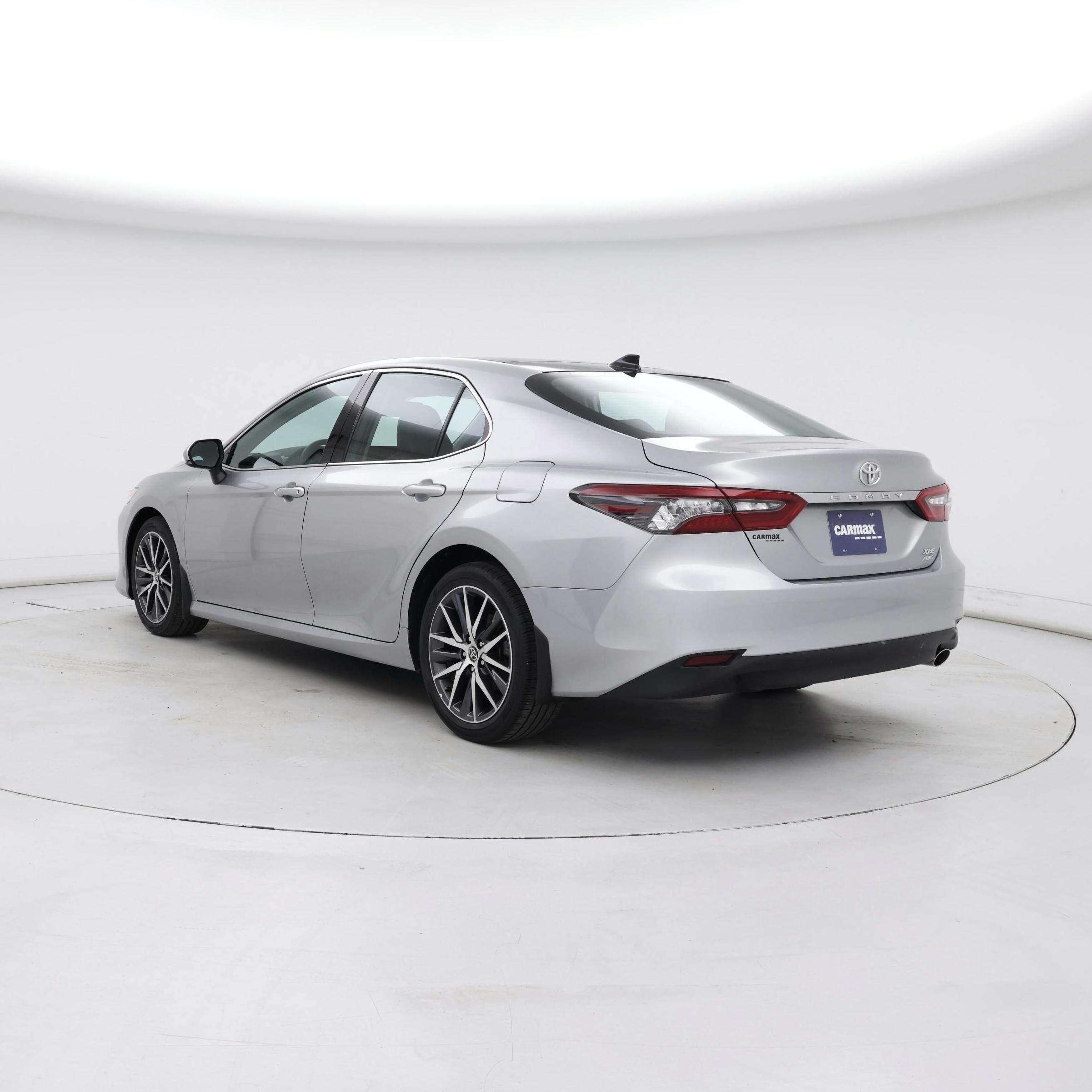 Thumbnail: 2022 Toyota Camry - 2