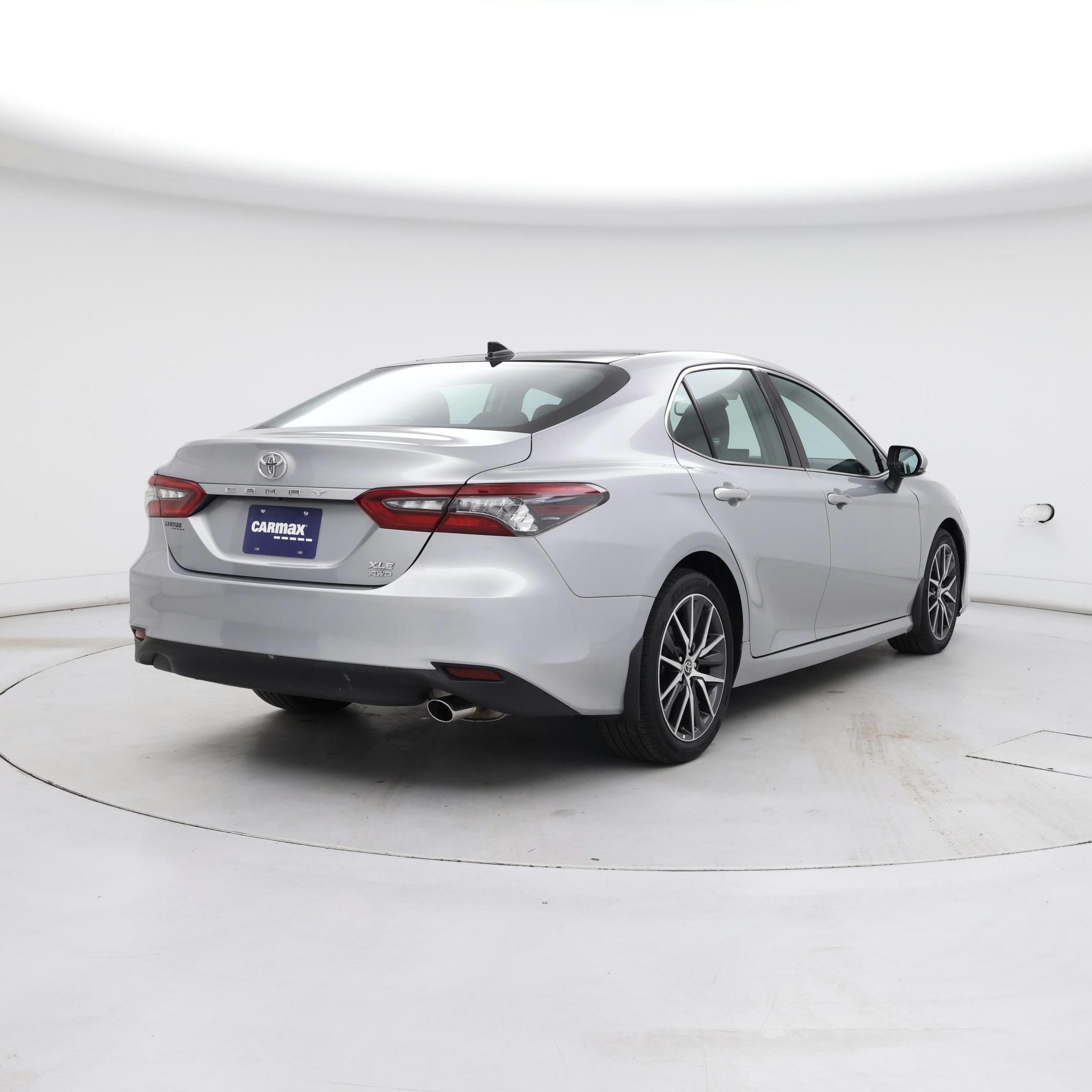 Thumbnail: 2022 Toyota Camry - 8