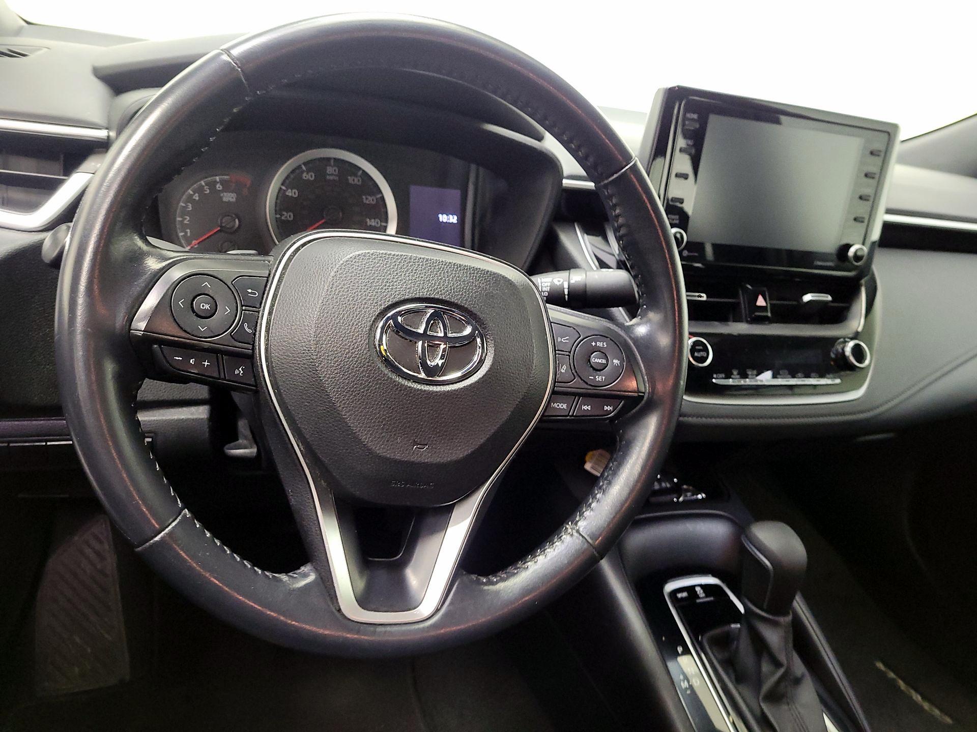Thumbnail: 2022 Toyota Corolla - 10