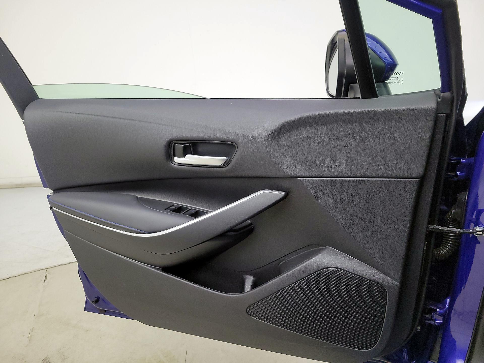 Thumbnail: 2022 Toyota Corolla - 12