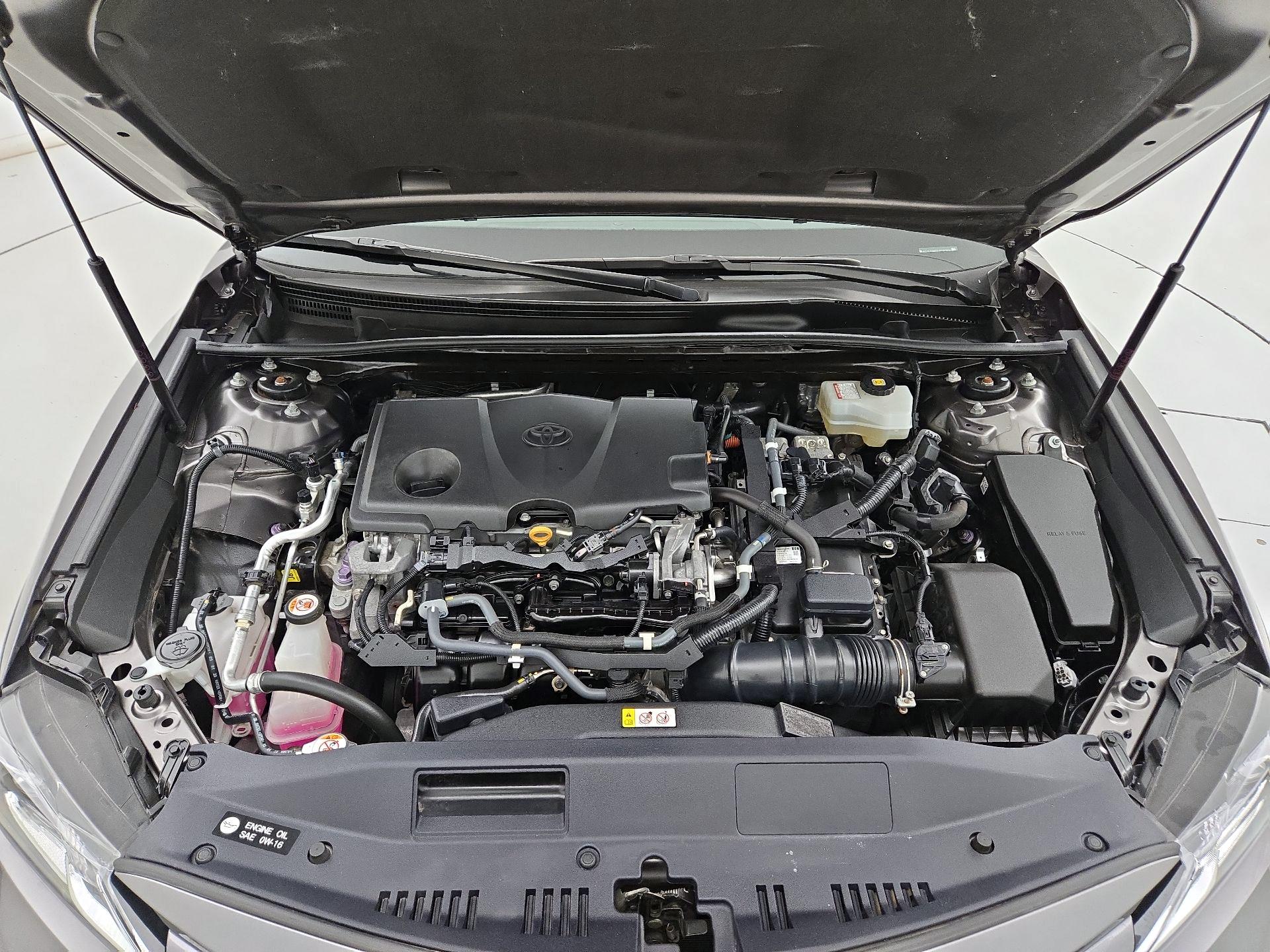 Thumbnail: 2020 Toyota Camry - 20