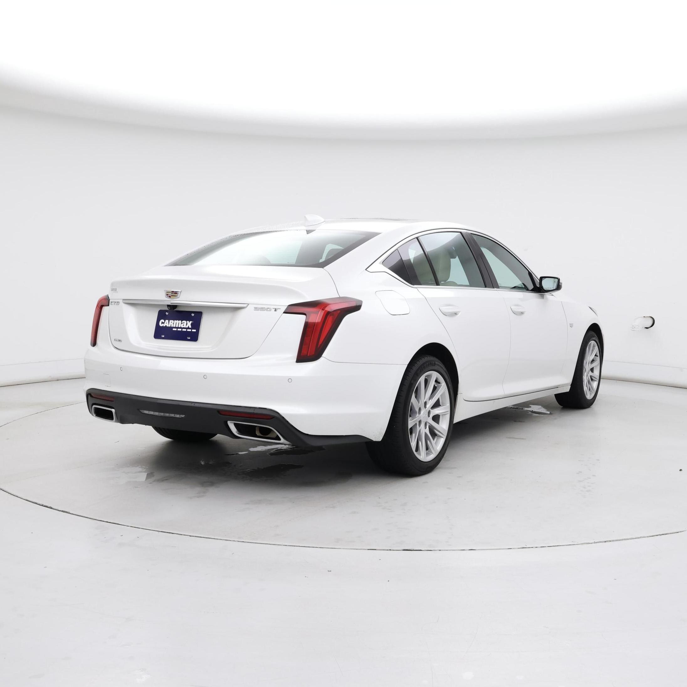 Thumbnail: 2023 Cadillac CT5 - 8