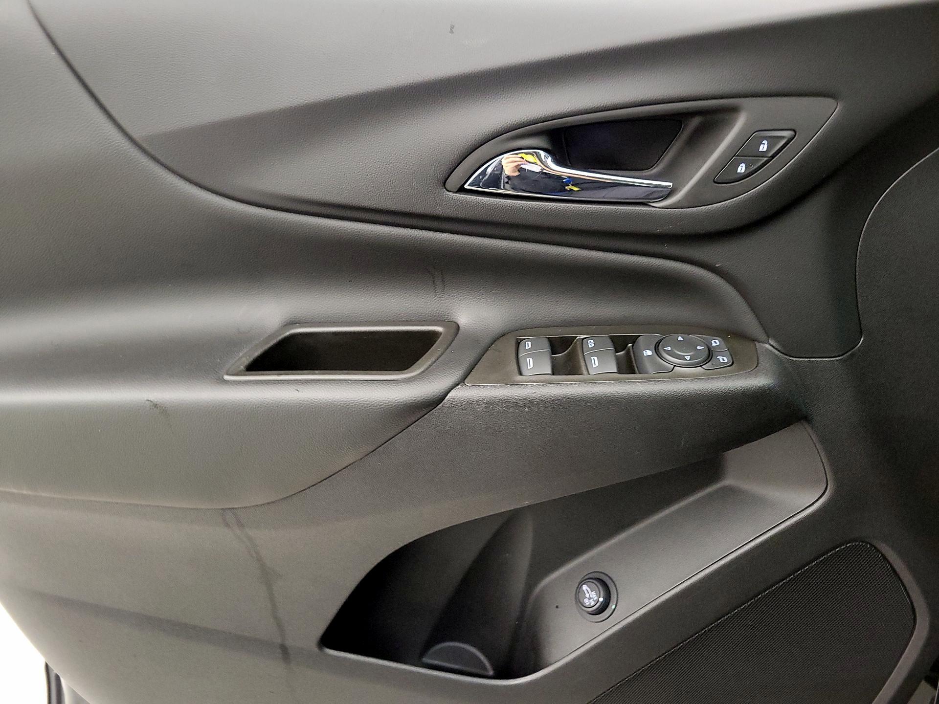 Thumbnail: 2023 Chevrolet Equinox - 12