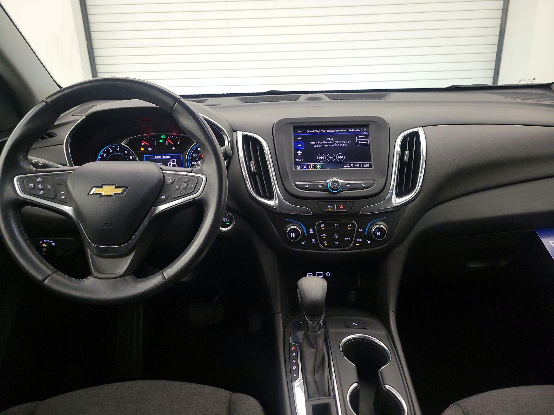 Thumbnail: 2022 Chevrolet Equinox - 9