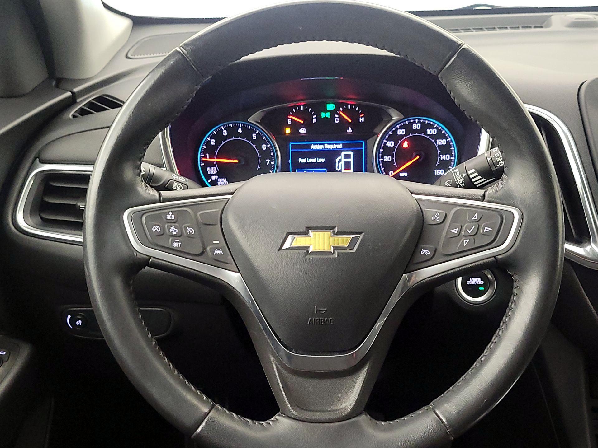 Thumbnail: 2022 Chevrolet Equinox - 10