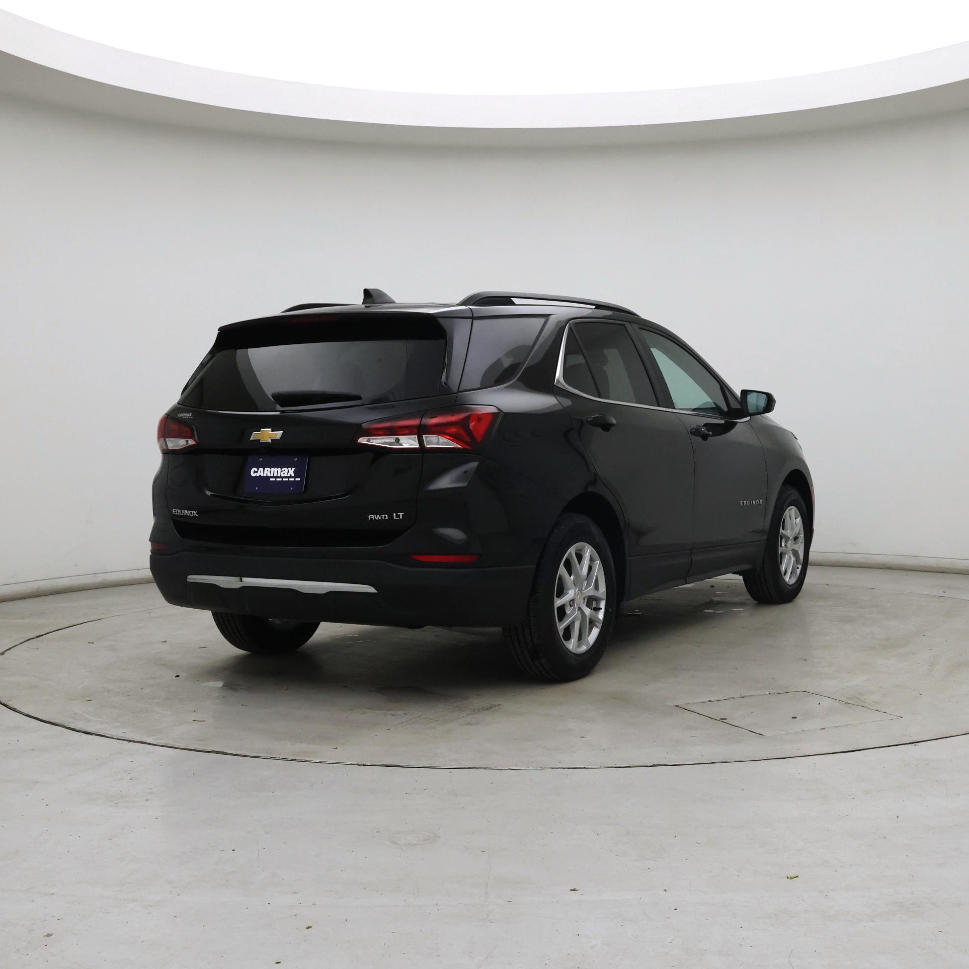 Thumbnail: 2022 Chevrolet Equinox - 8