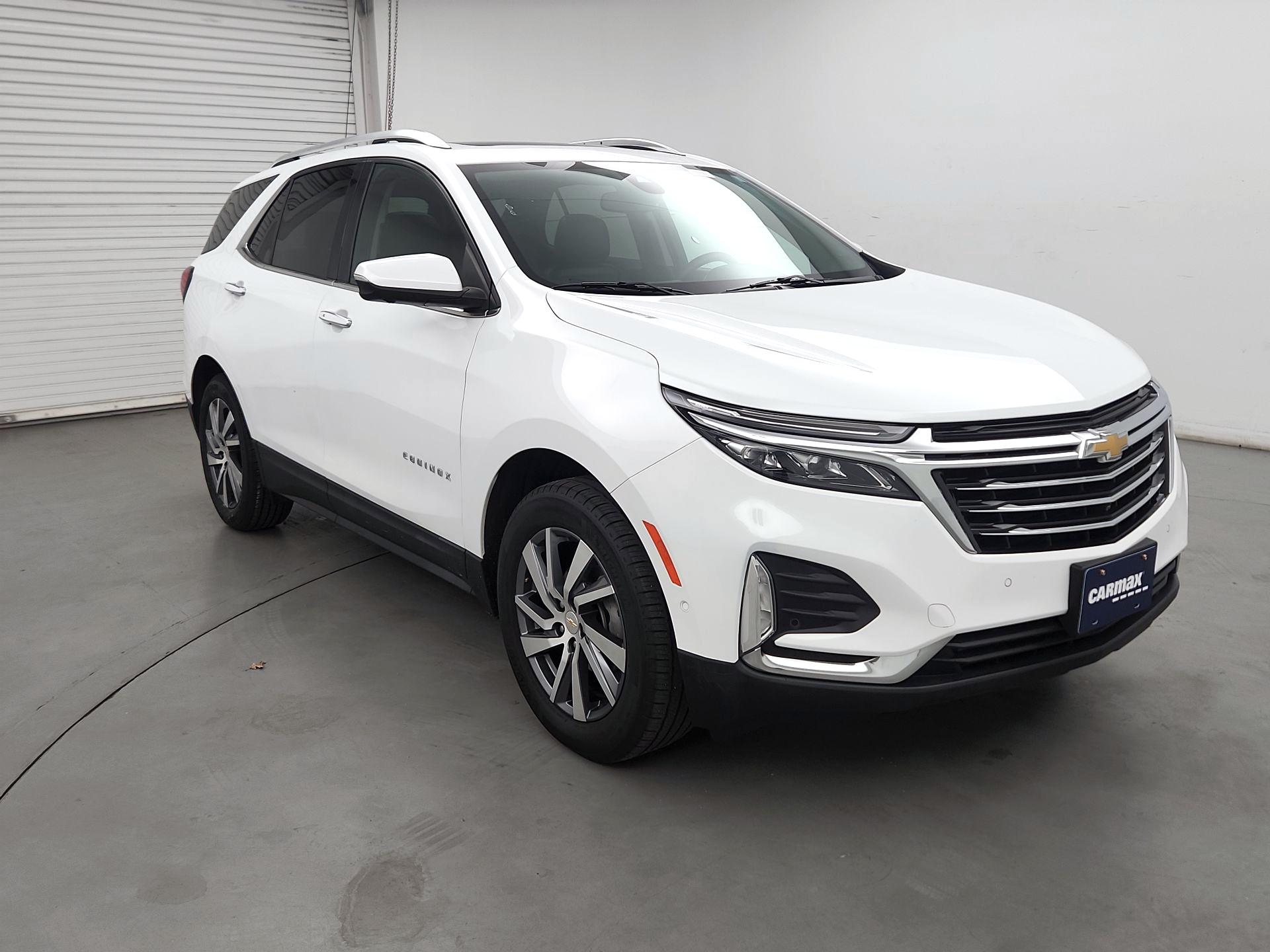 Thumbnail: 2022 Chevrolet Equinox - 1