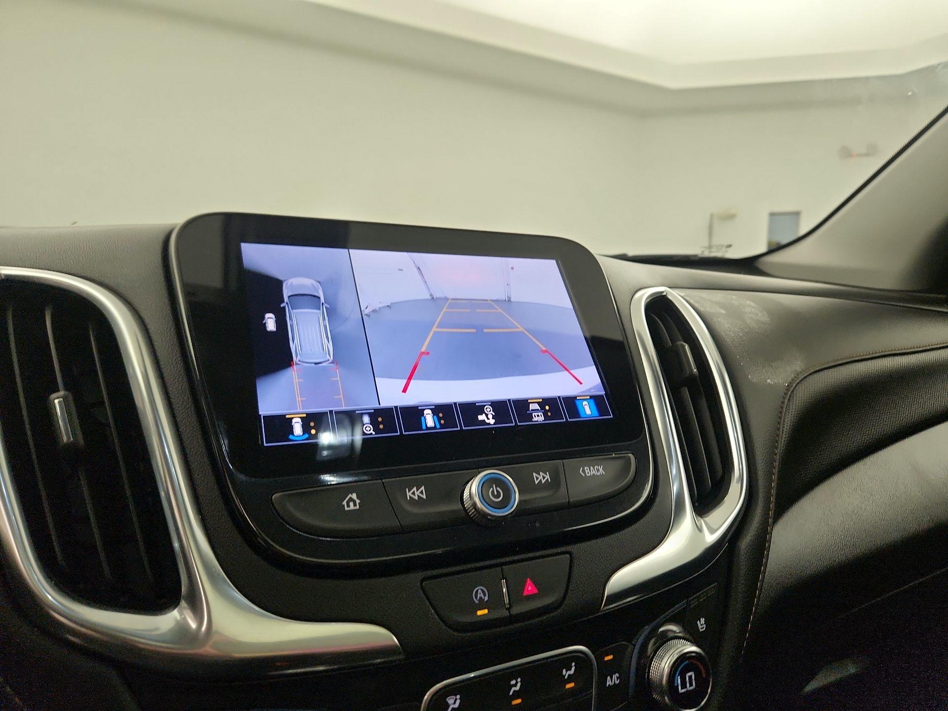 Thumbnail: 2022 Chevrolet Equinox - 12