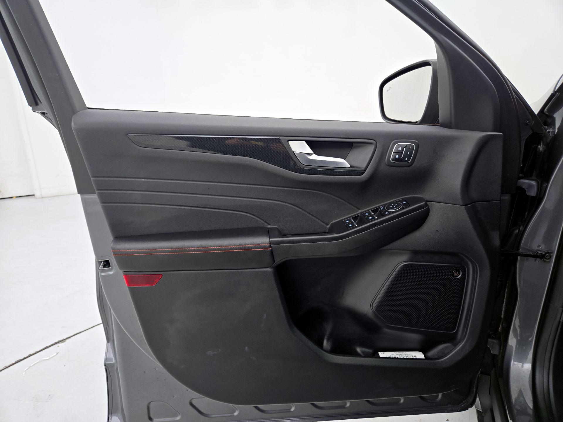 Thumbnail: 2023 Ford Escape - 12