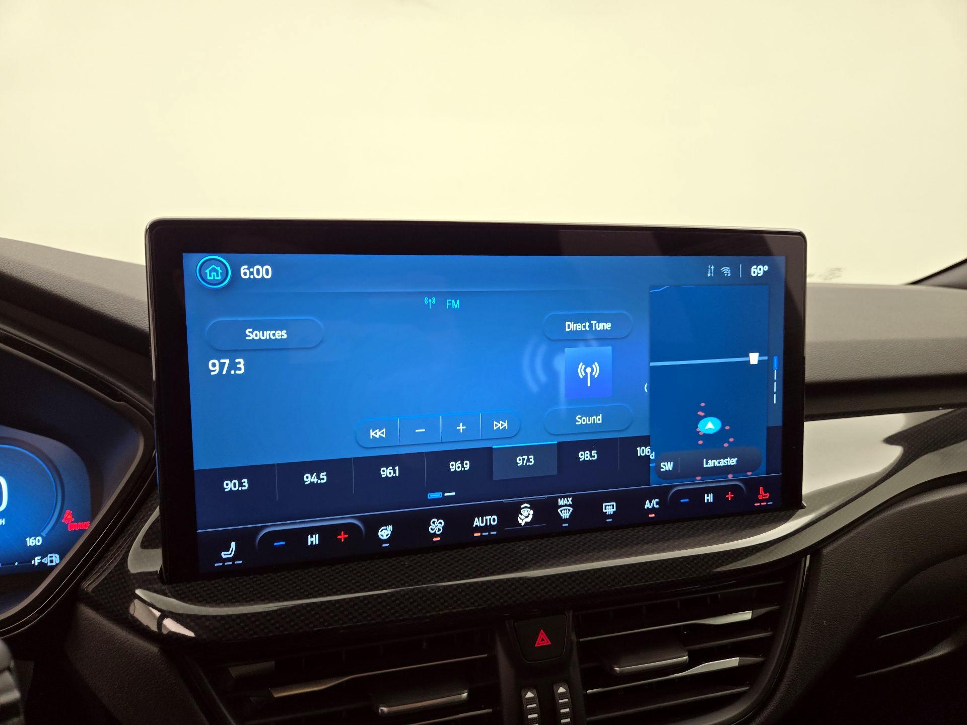 Thumbnail: 2023 Ford Escape - 16