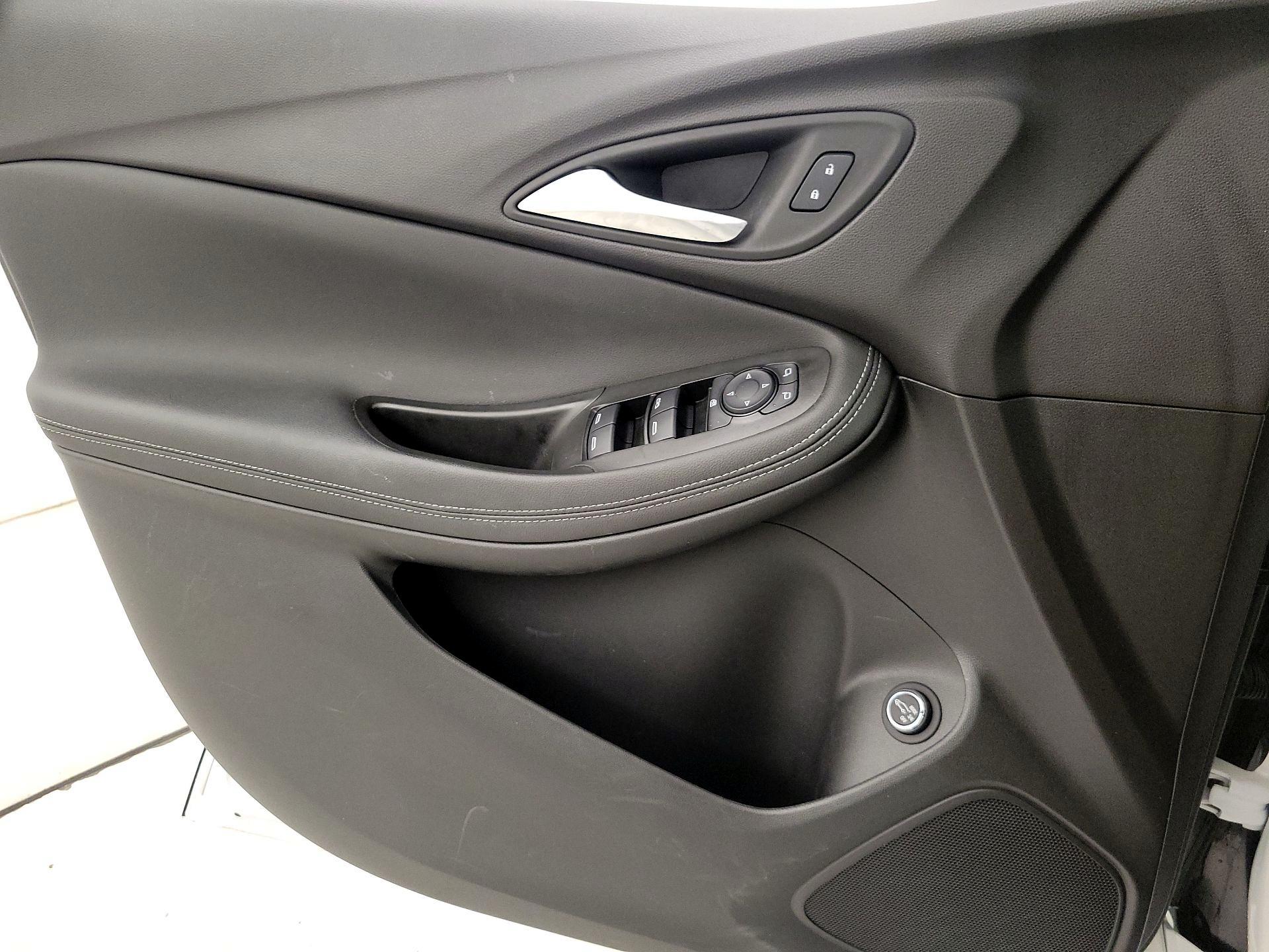 Thumbnail: 2023 Buick Encore GX - 12