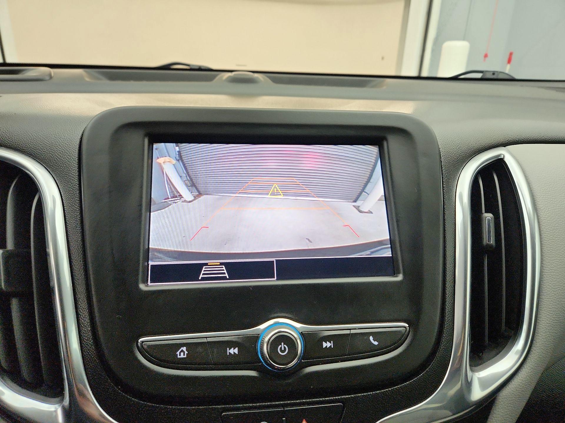 Thumbnail: 2022 Chevrolet Equinox - 14