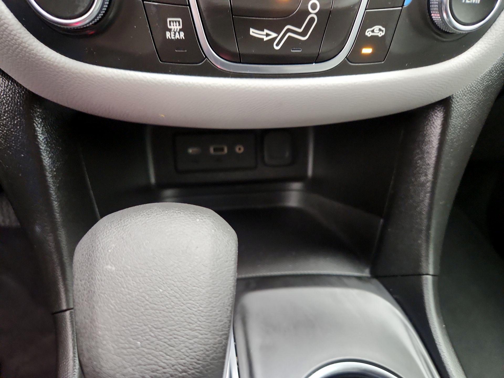 Thumbnail: 2022 Chevrolet Equinox - 18