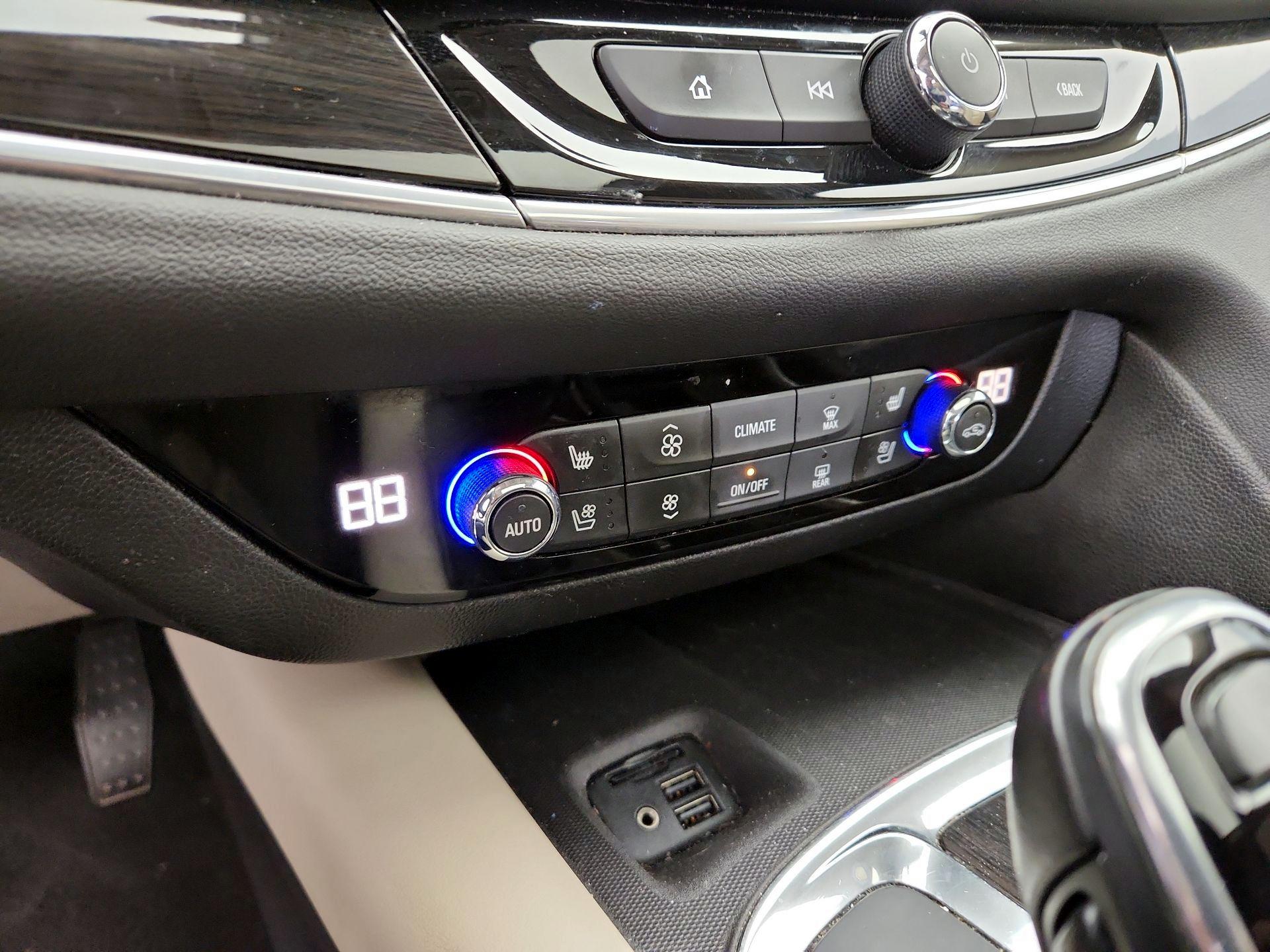 Thumbnail: 2021 Buick Enclave - 17