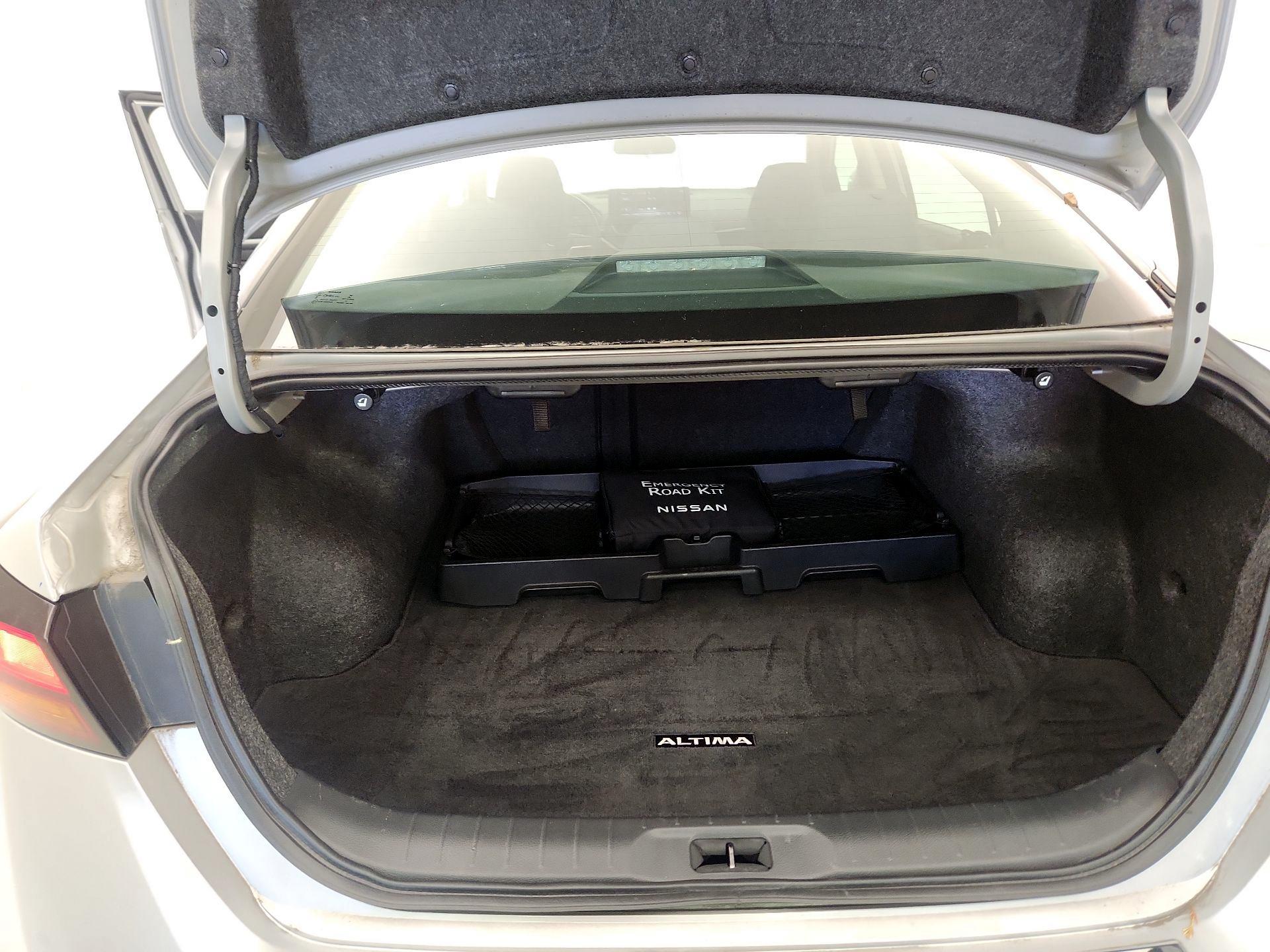 Thumbnail: 2023 Nissan Altima - 19