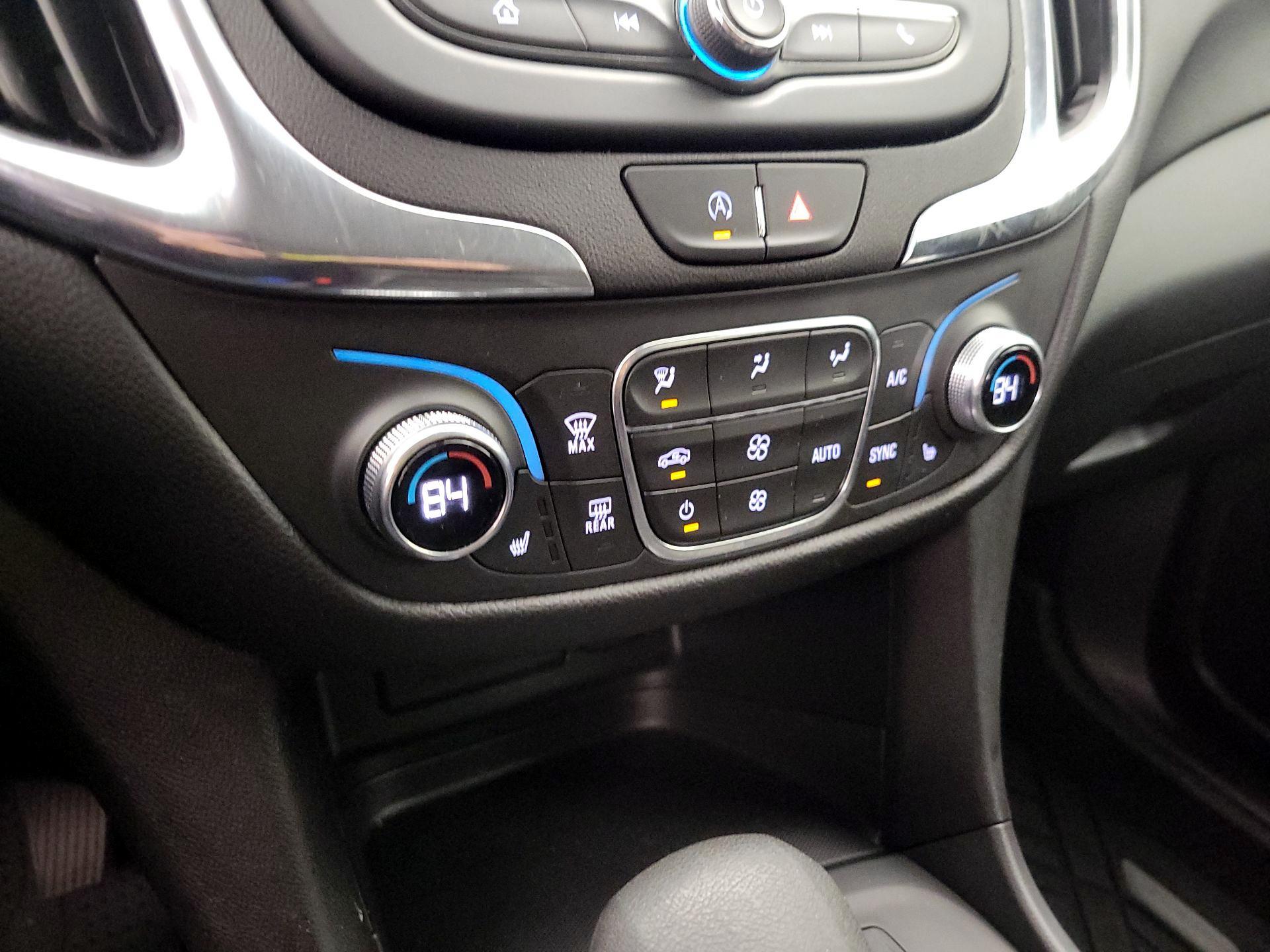 Thumbnail: 2022 Chevrolet Equinox - 16