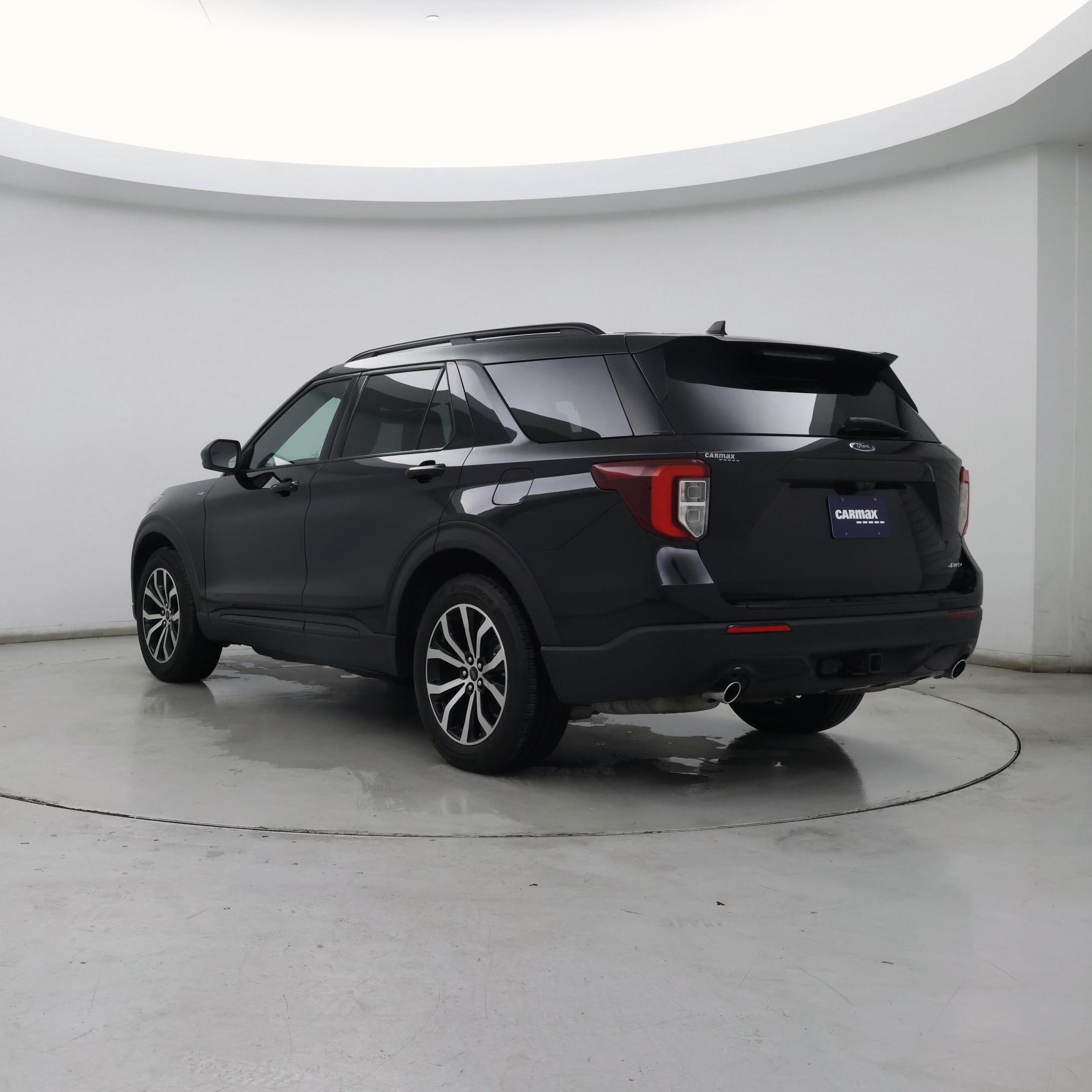 Thumbnail: 2022 Ford Explorer - 2