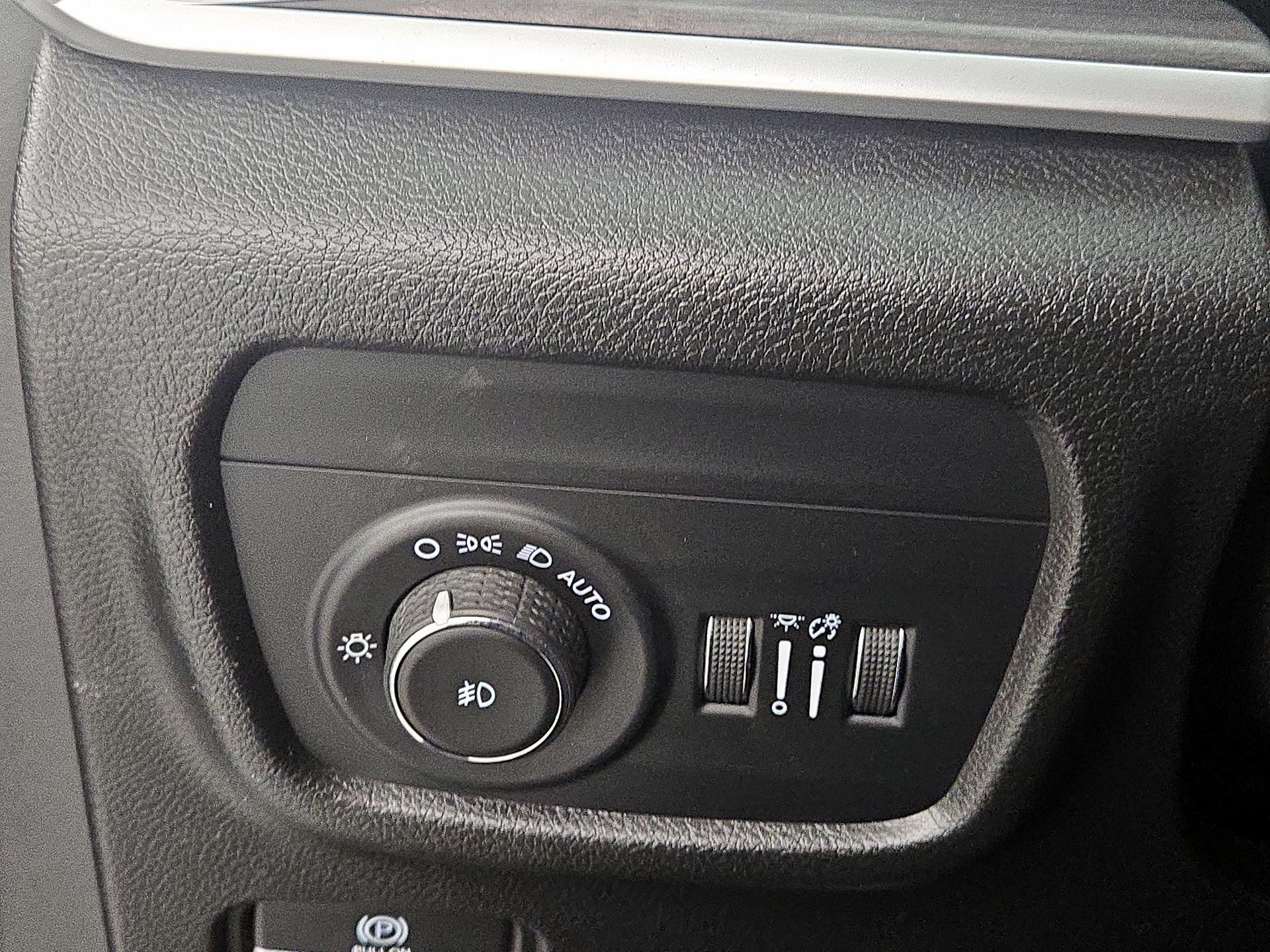 Thumbnail: 2022 Jeep Grand Cherokee L - 13