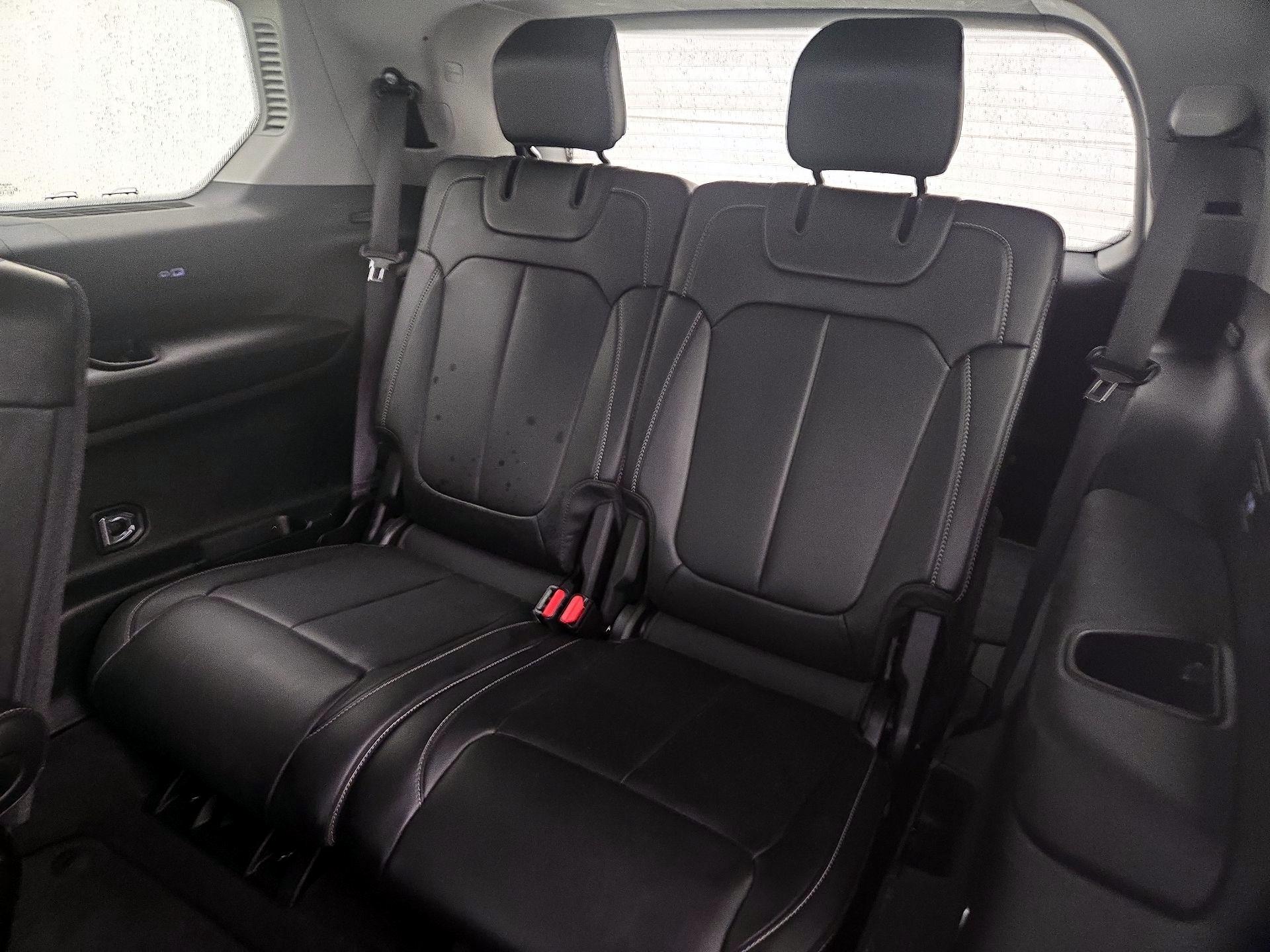 Thumbnail: 2022 Jeep Grand Cherokee L - 20