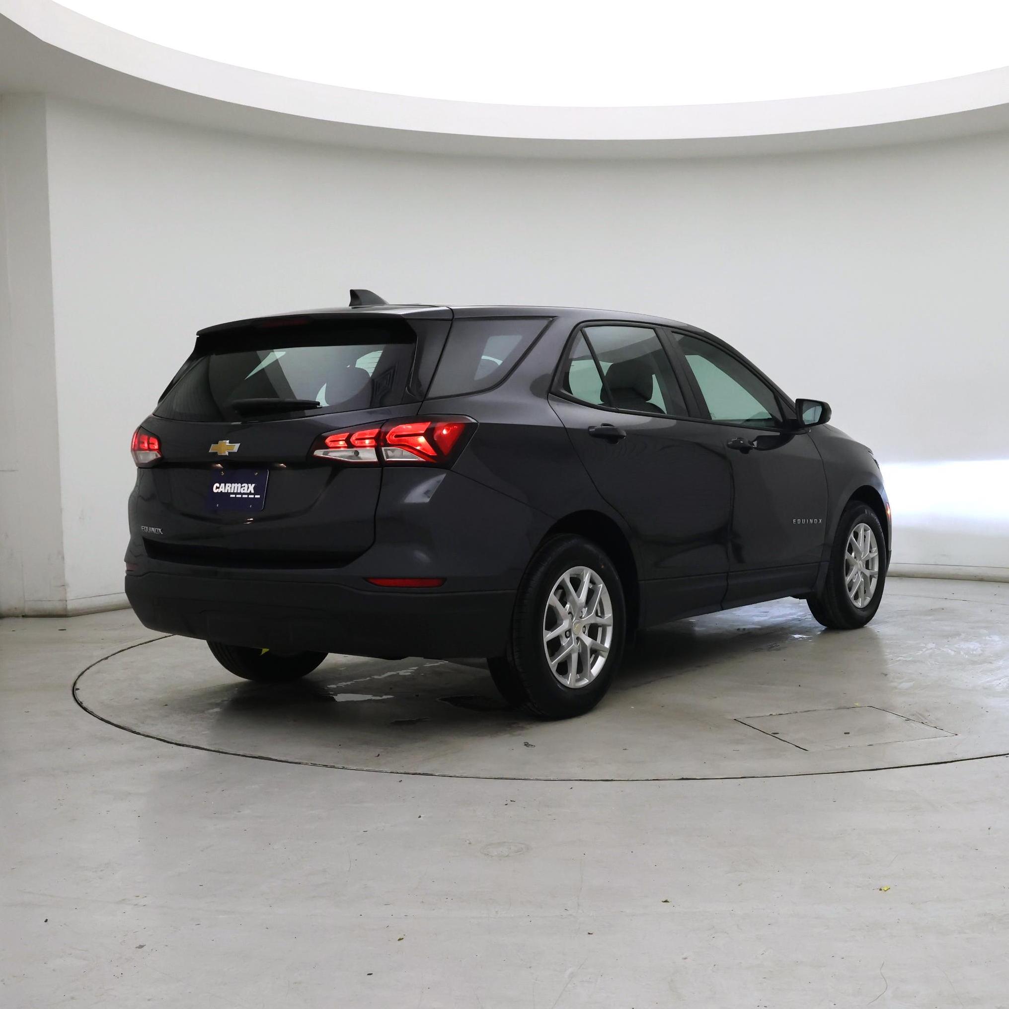 Thumbnail: 2022 Chevrolet Equinox - 8