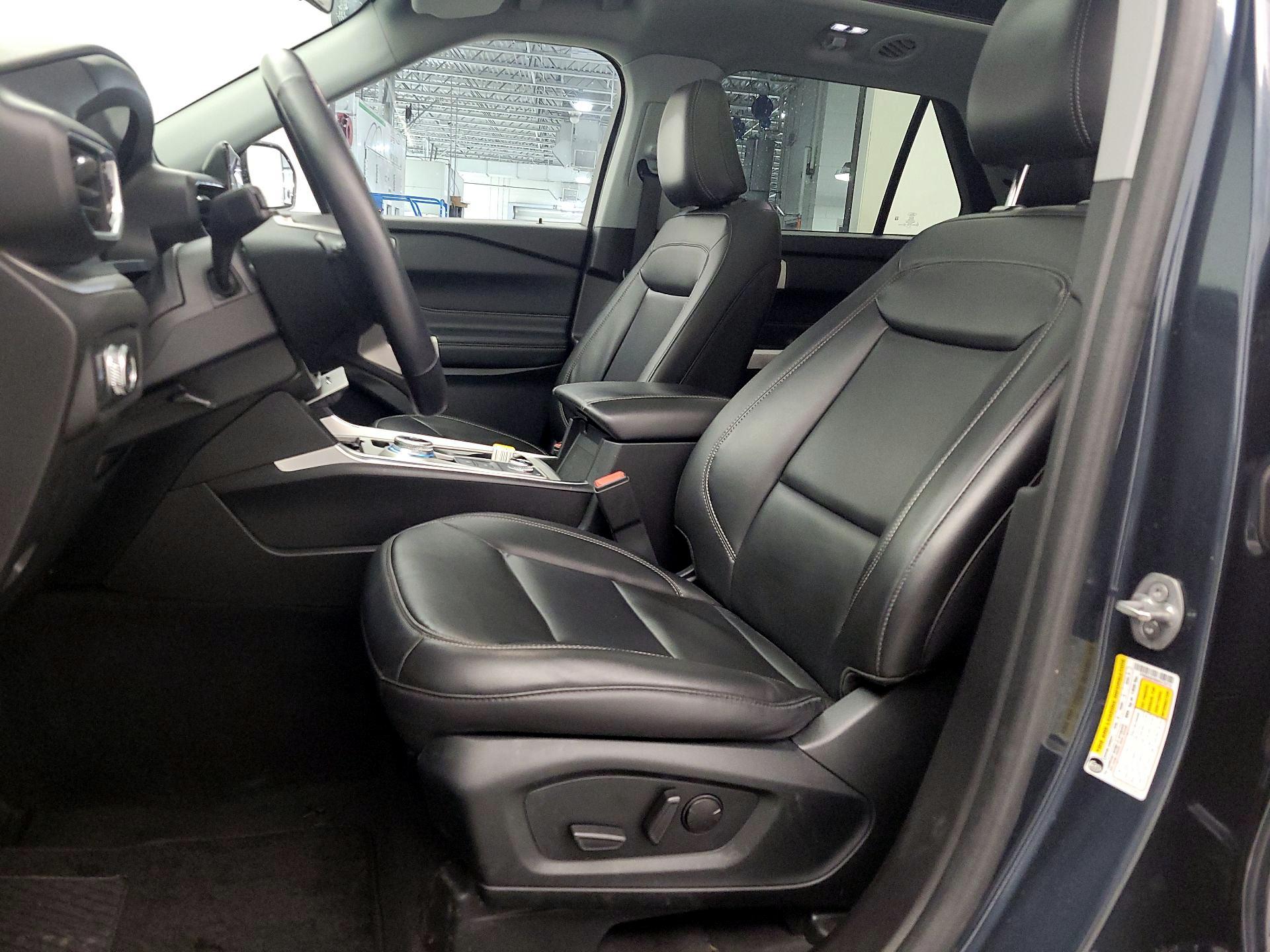 Thumbnail: 2022 Ford Explorer - 11