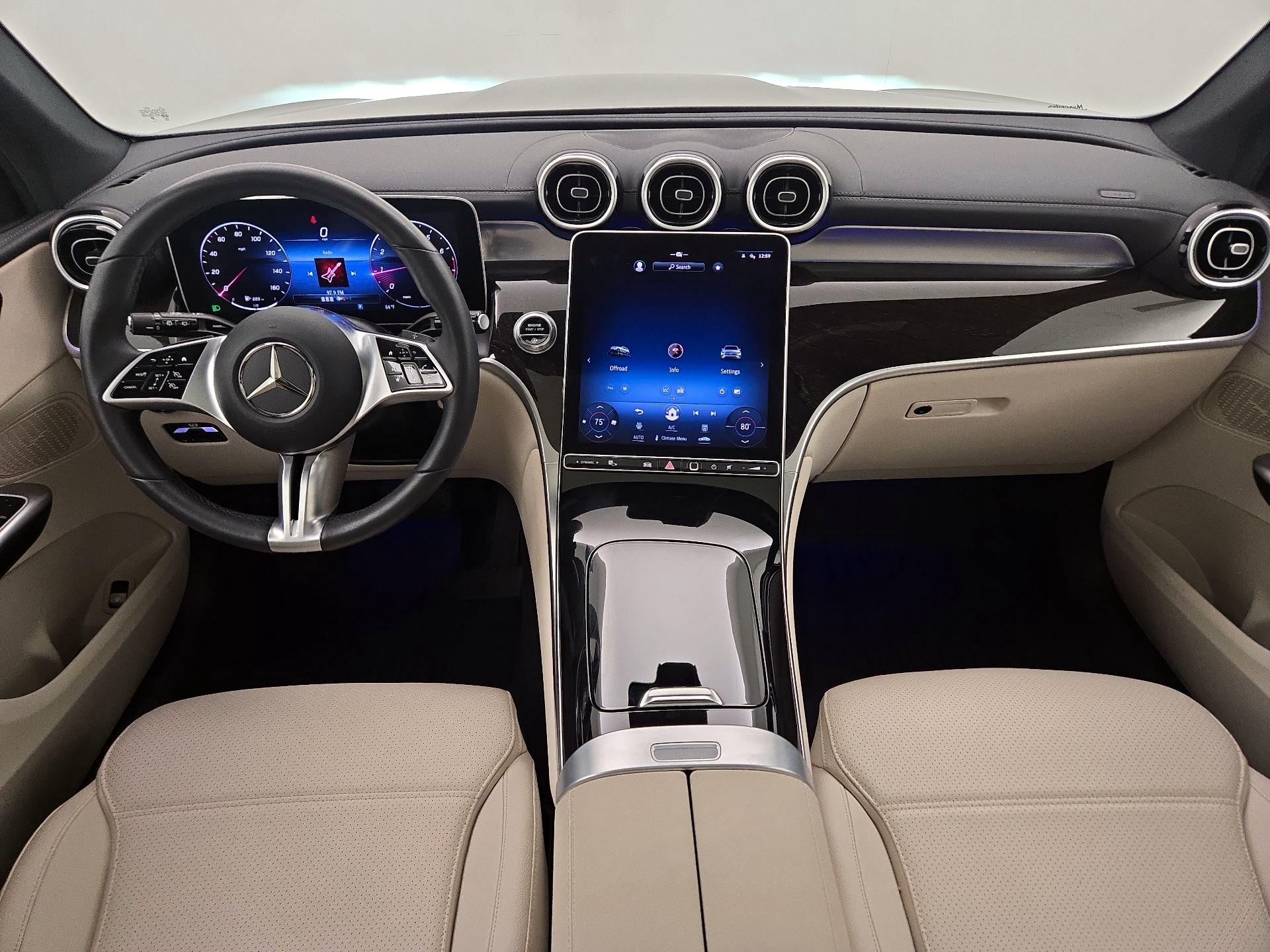 Thumbnail: 2023 Mercedes-Benz GLC - 9