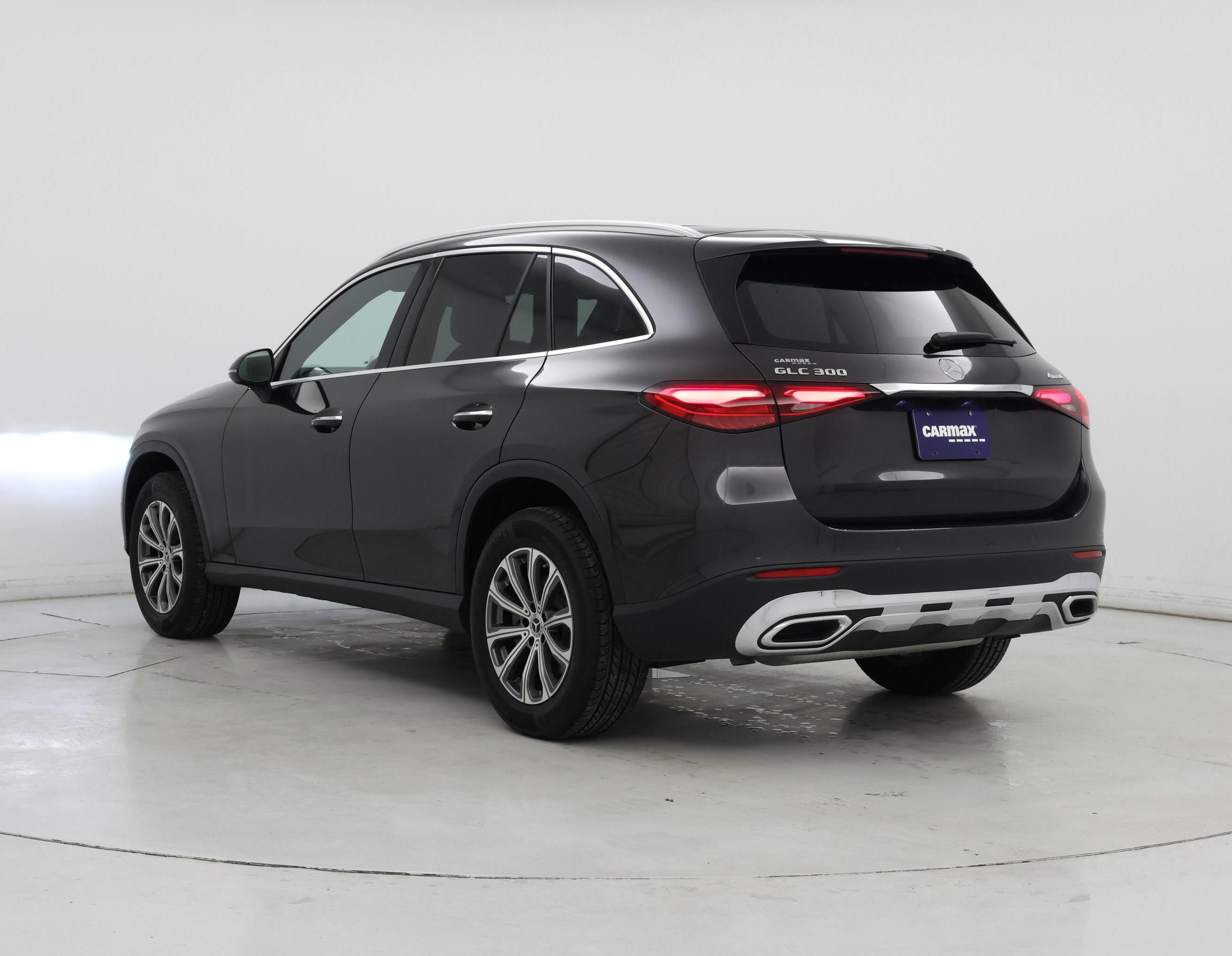 Thumbnail: 2023 Mercedes-Benz GLC - 2