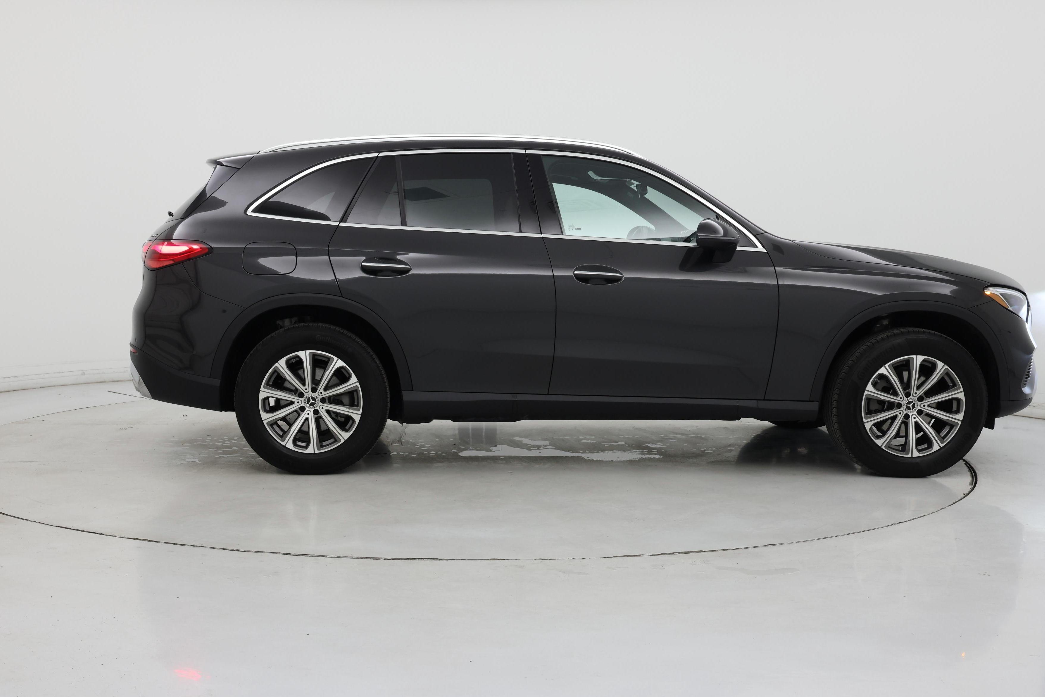 Thumbnail: 2023 Mercedes-Benz GLC - 7