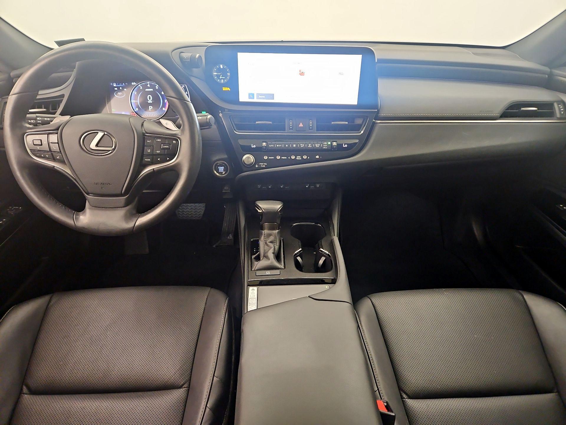 Thumbnail: 2023 Lexus ES - 9