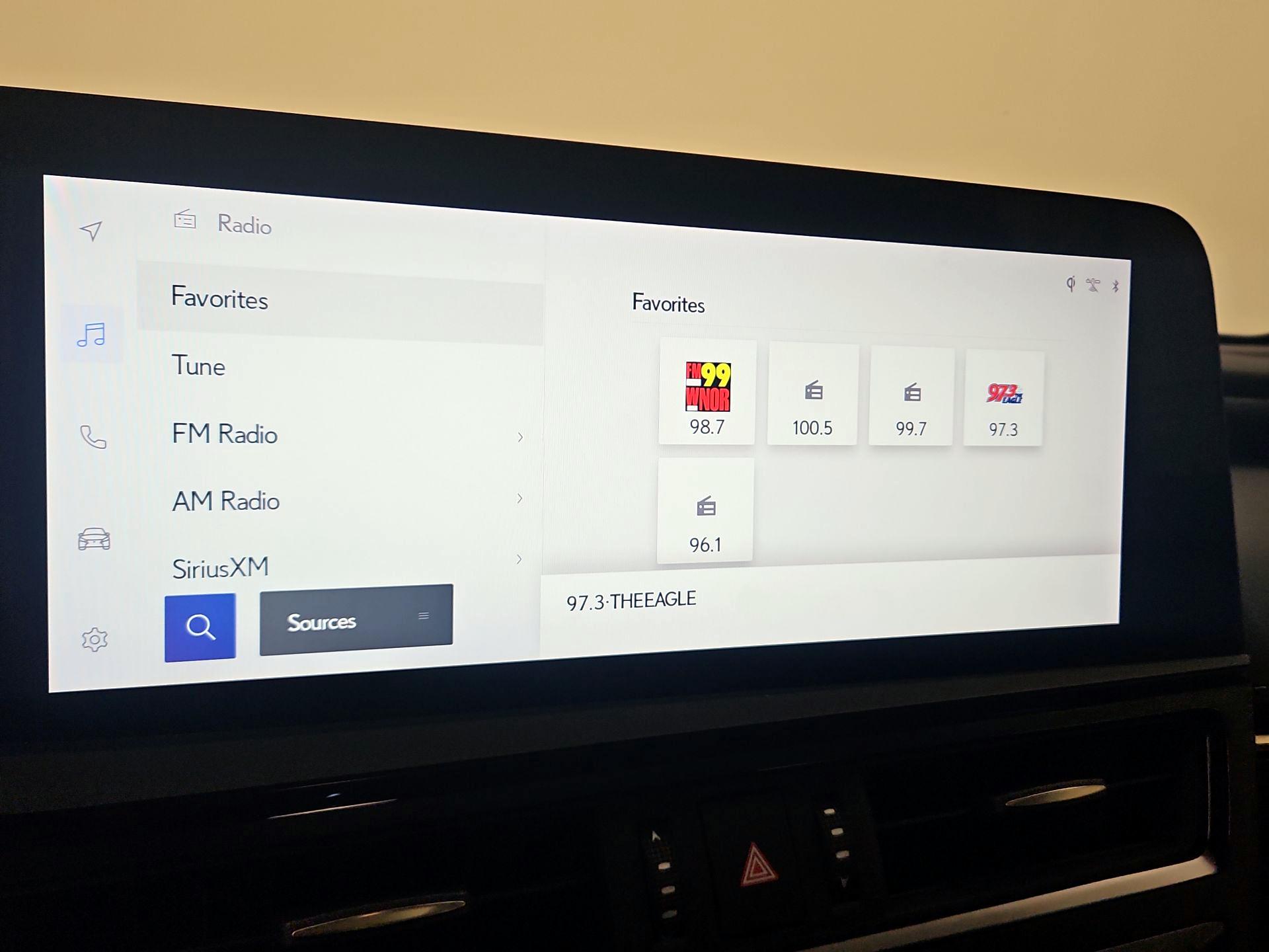 Thumbnail: 2023 Lexus ES - 15