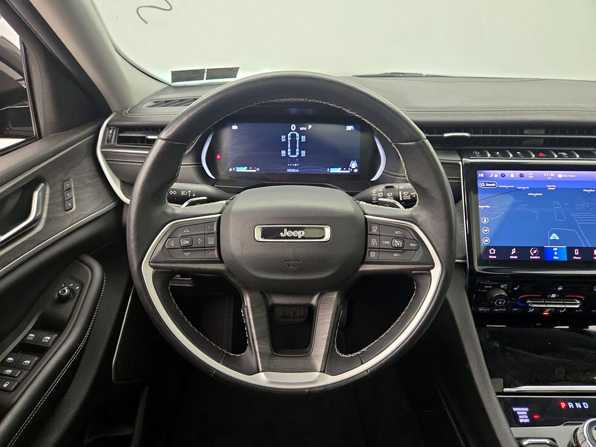 Thumbnail: 2022 Jeep Grand Cherokee - 10