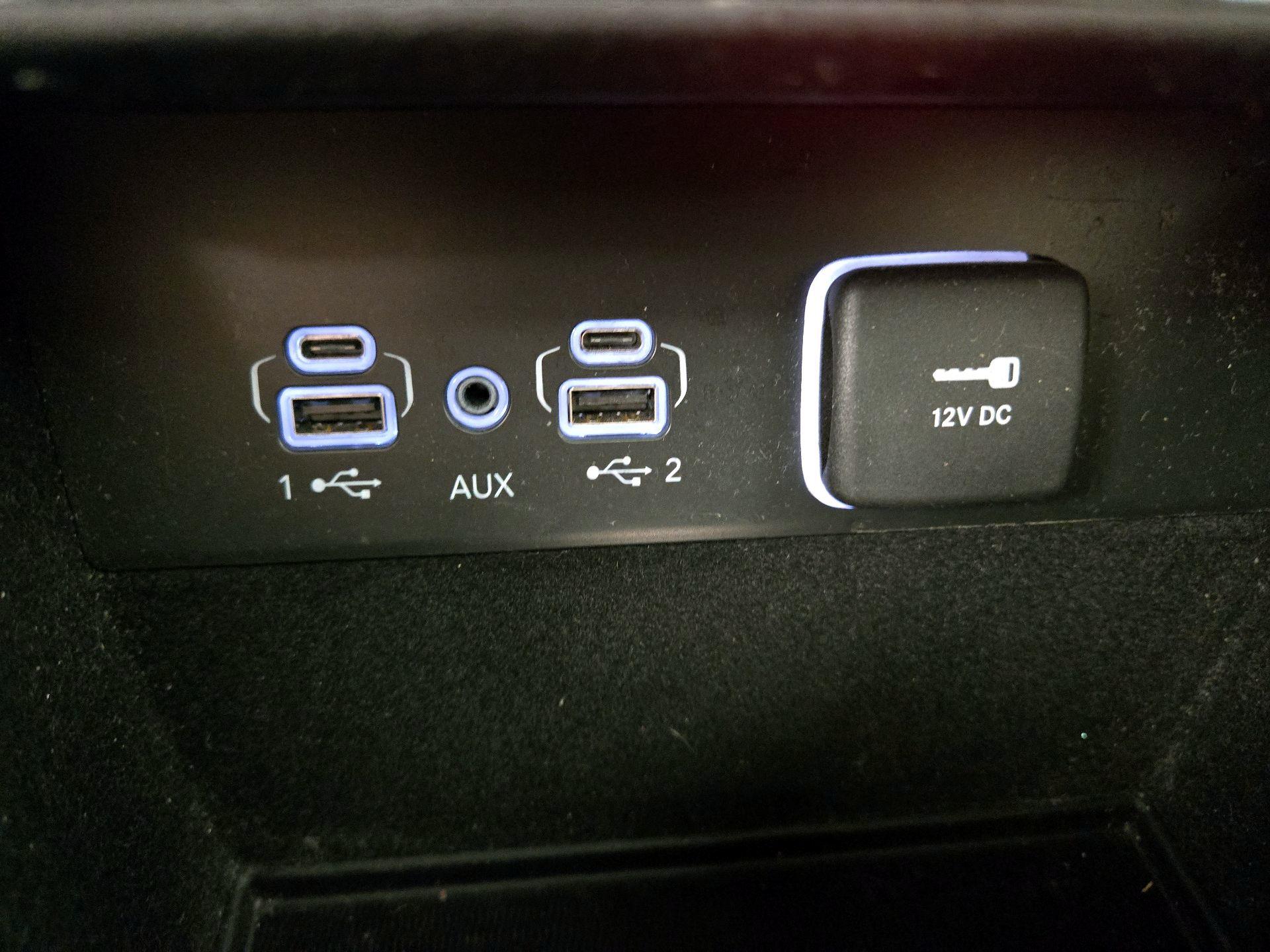 Thumbnail: 2022 Jeep Grand Cherokee - 19