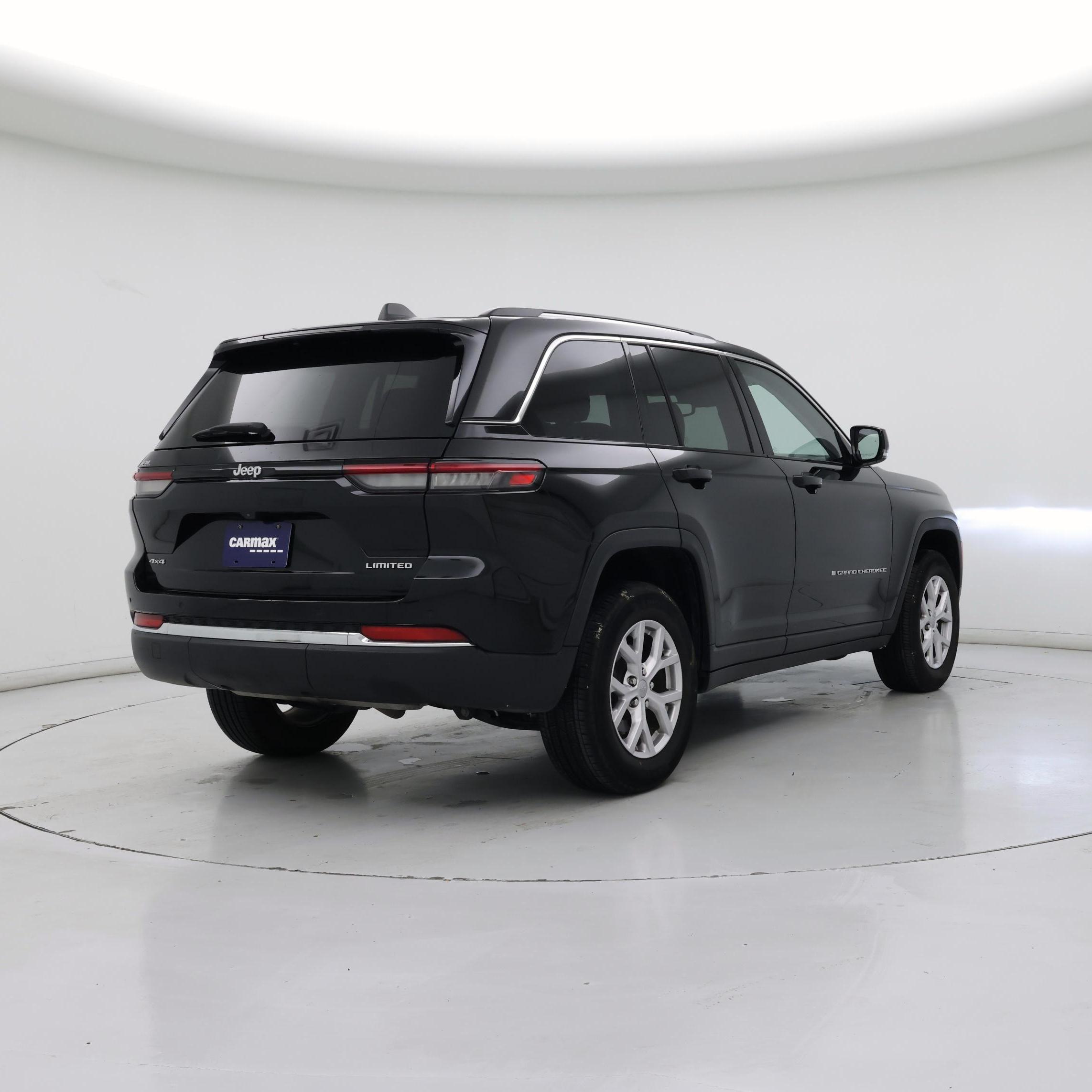 Thumbnail: 2022 Jeep Grand Cherokee - 8