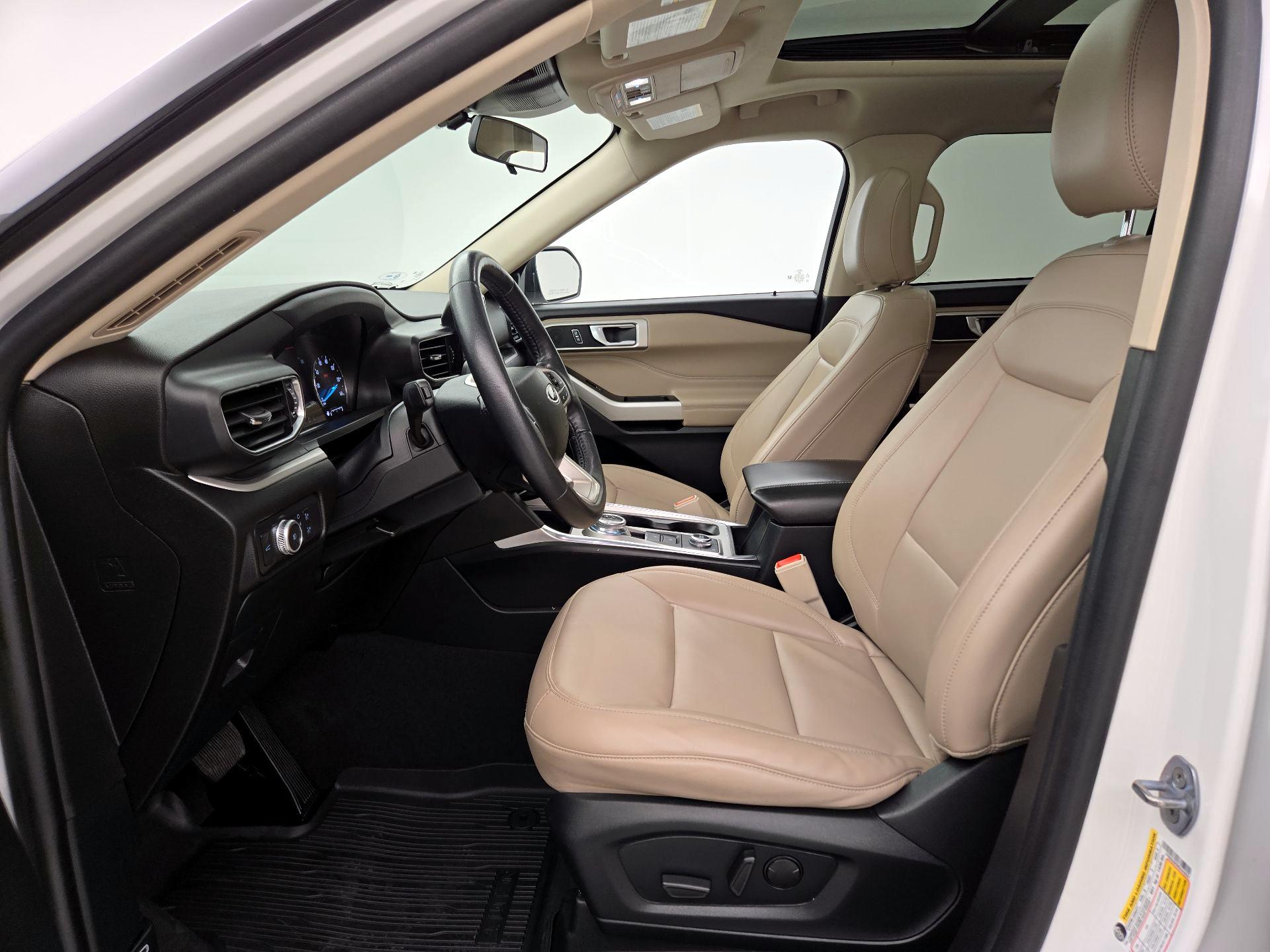 Thumbnail: 2022 Ford Explorer - 11