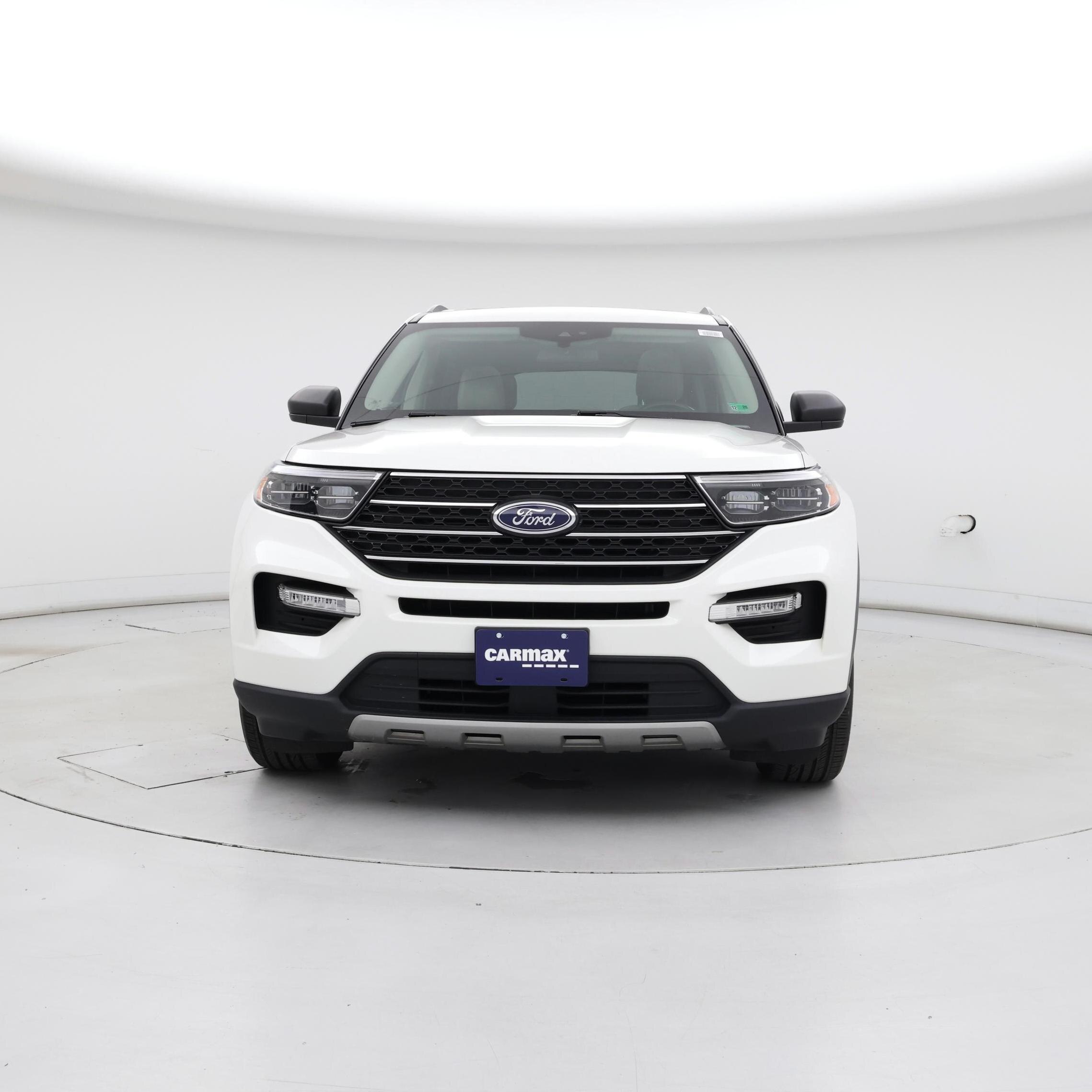 Thumbnail: 2022 Ford Explorer - 5