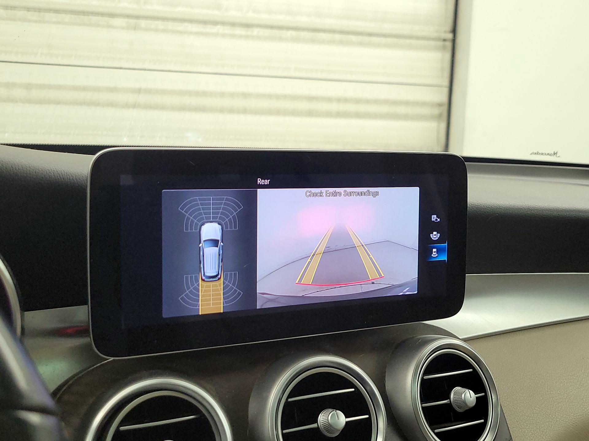 Thumbnail: 2021 Mercedes-Benz GLC - 14