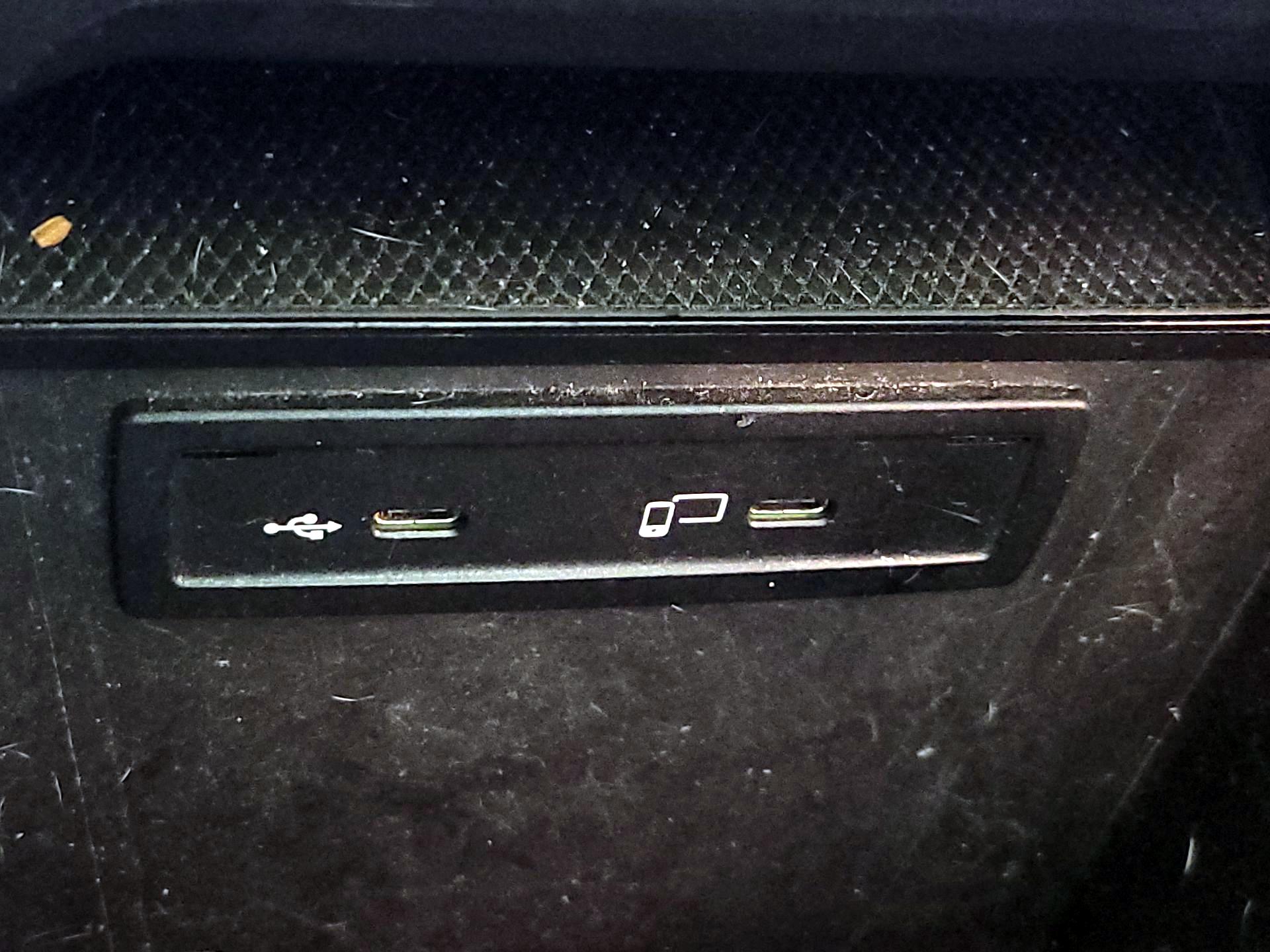 Thumbnail: 2021 Mercedes-Benz GLC - 18