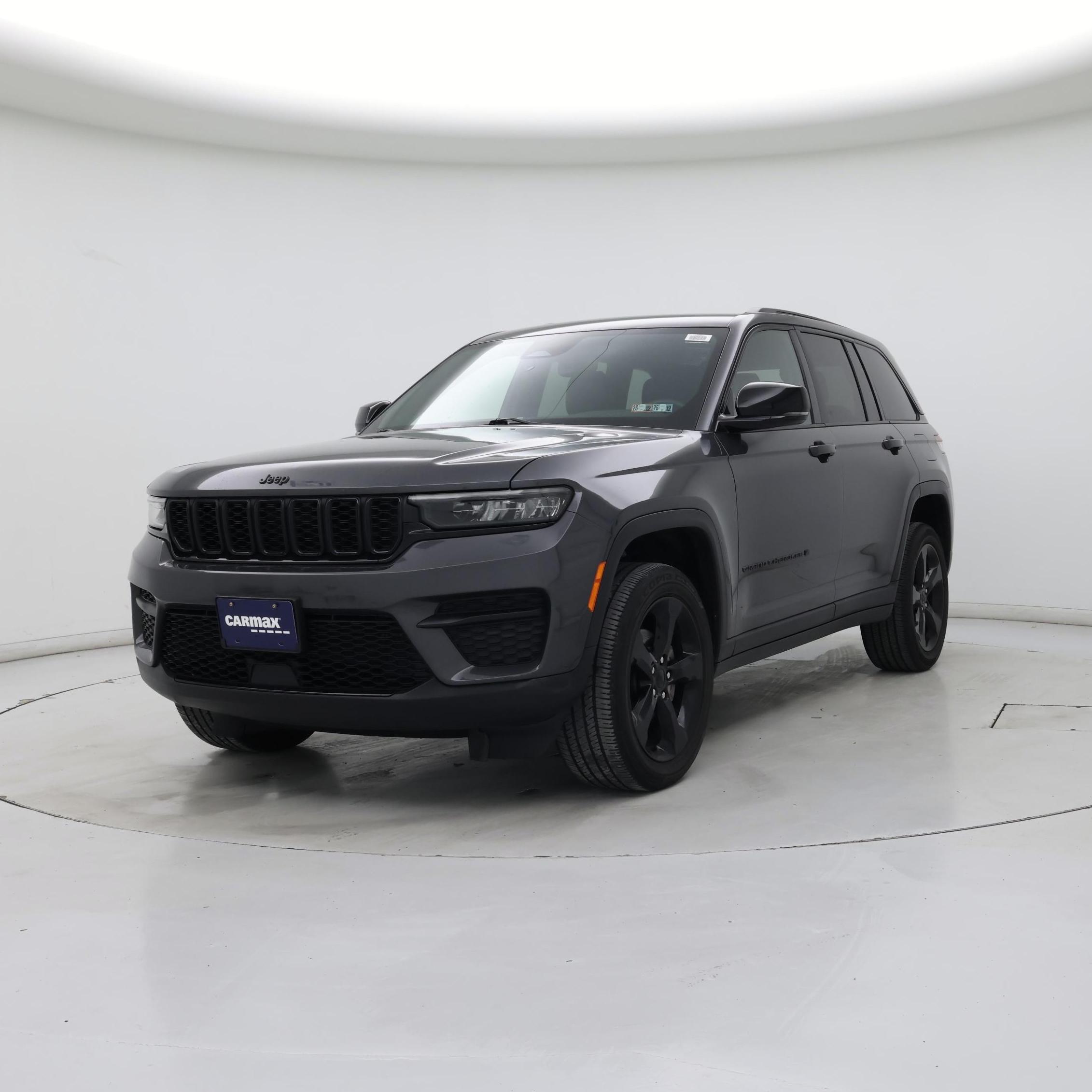 Thumbnail: 2022 Jeep Grand Cherokee - 4