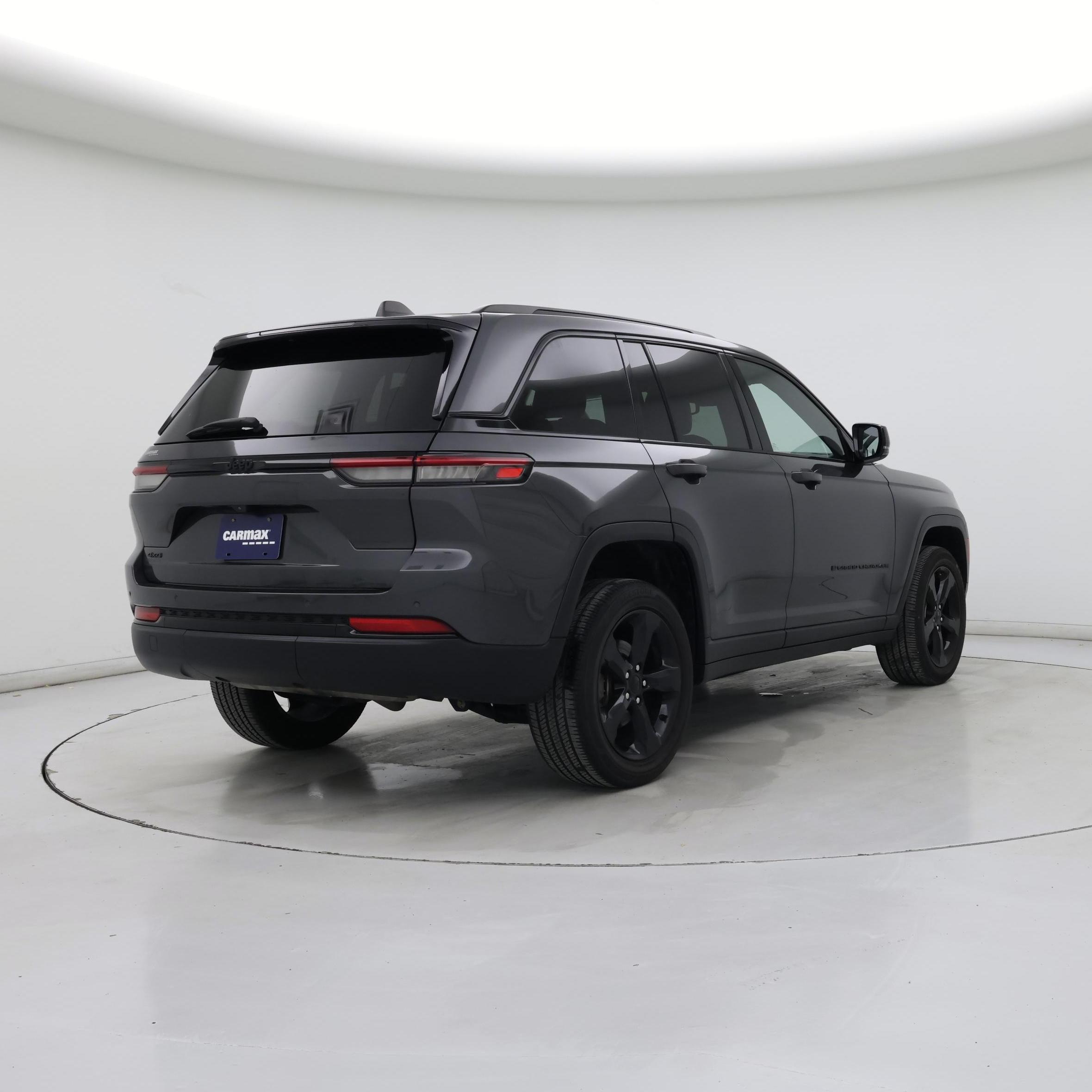 Thumbnail: 2022 Jeep Grand Cherokee - 8