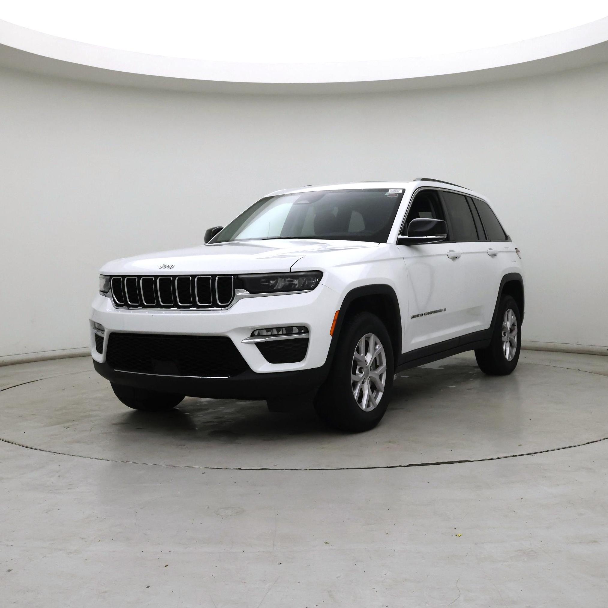 Thumbnail: 2022 Jeep Grand Cherokee - 4