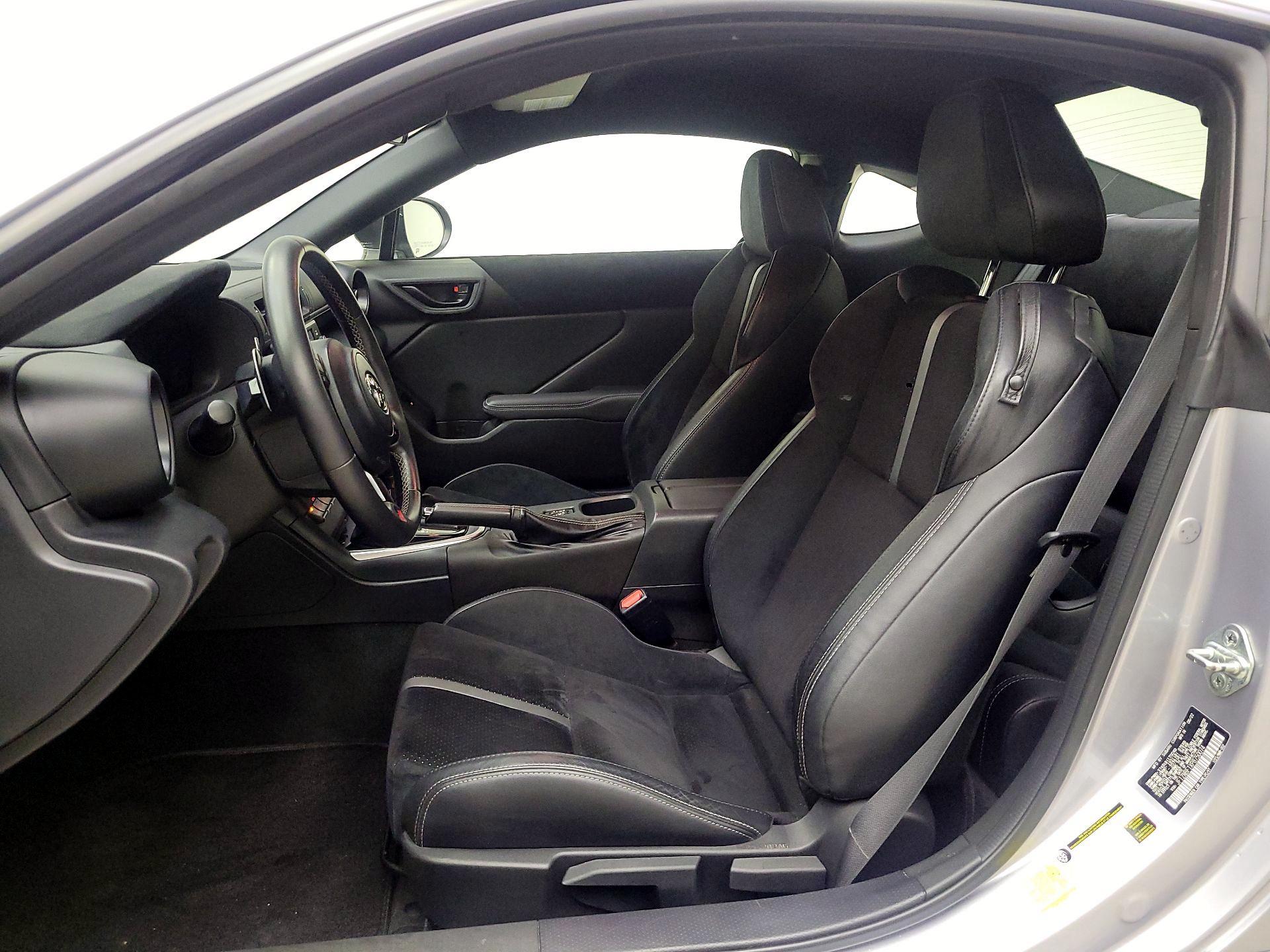 Thumbnail: 2023 Toyota GR86 - 11