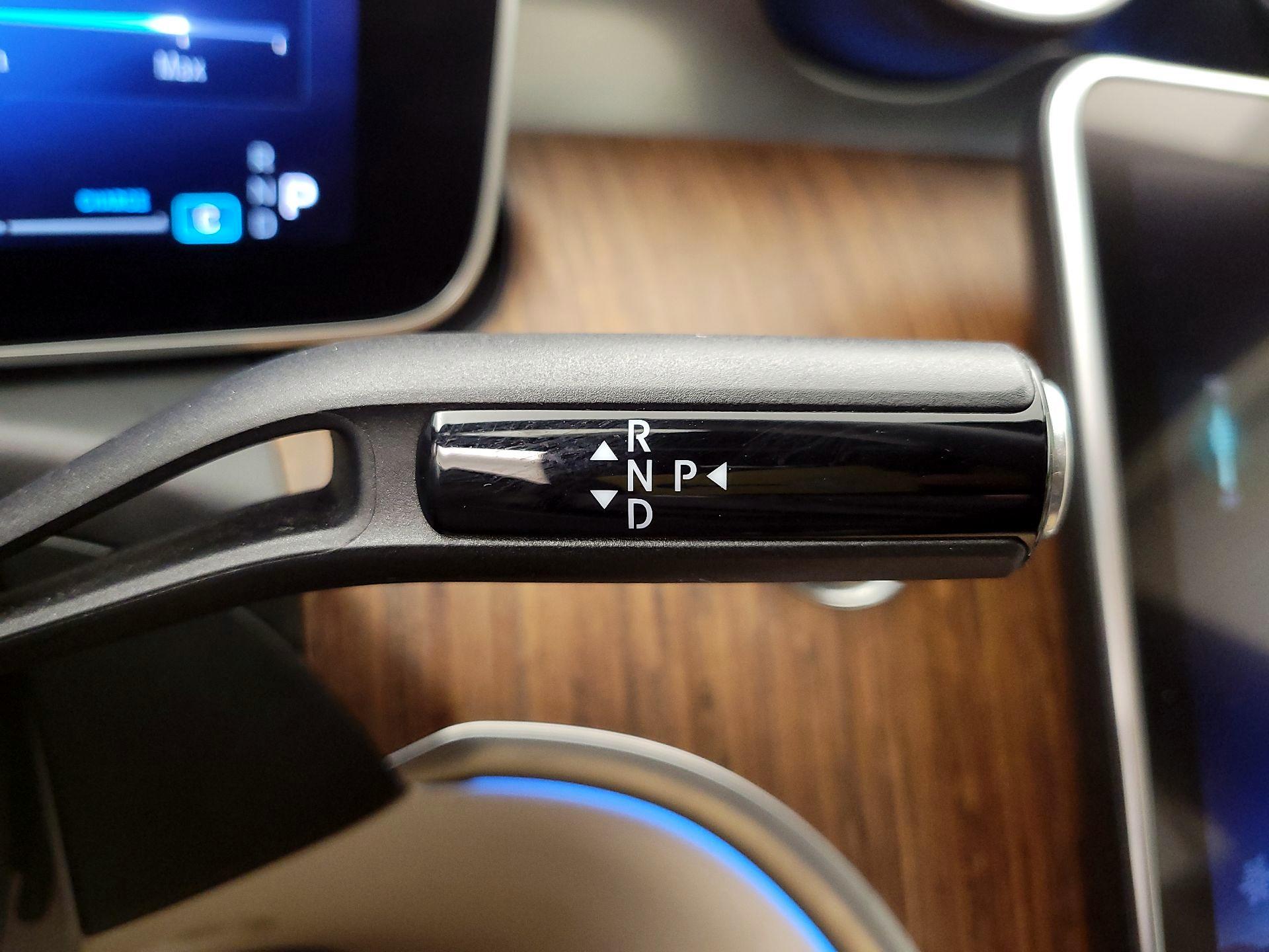 Thumbnail: 2023 Mercedes-Benz C-Class - 17