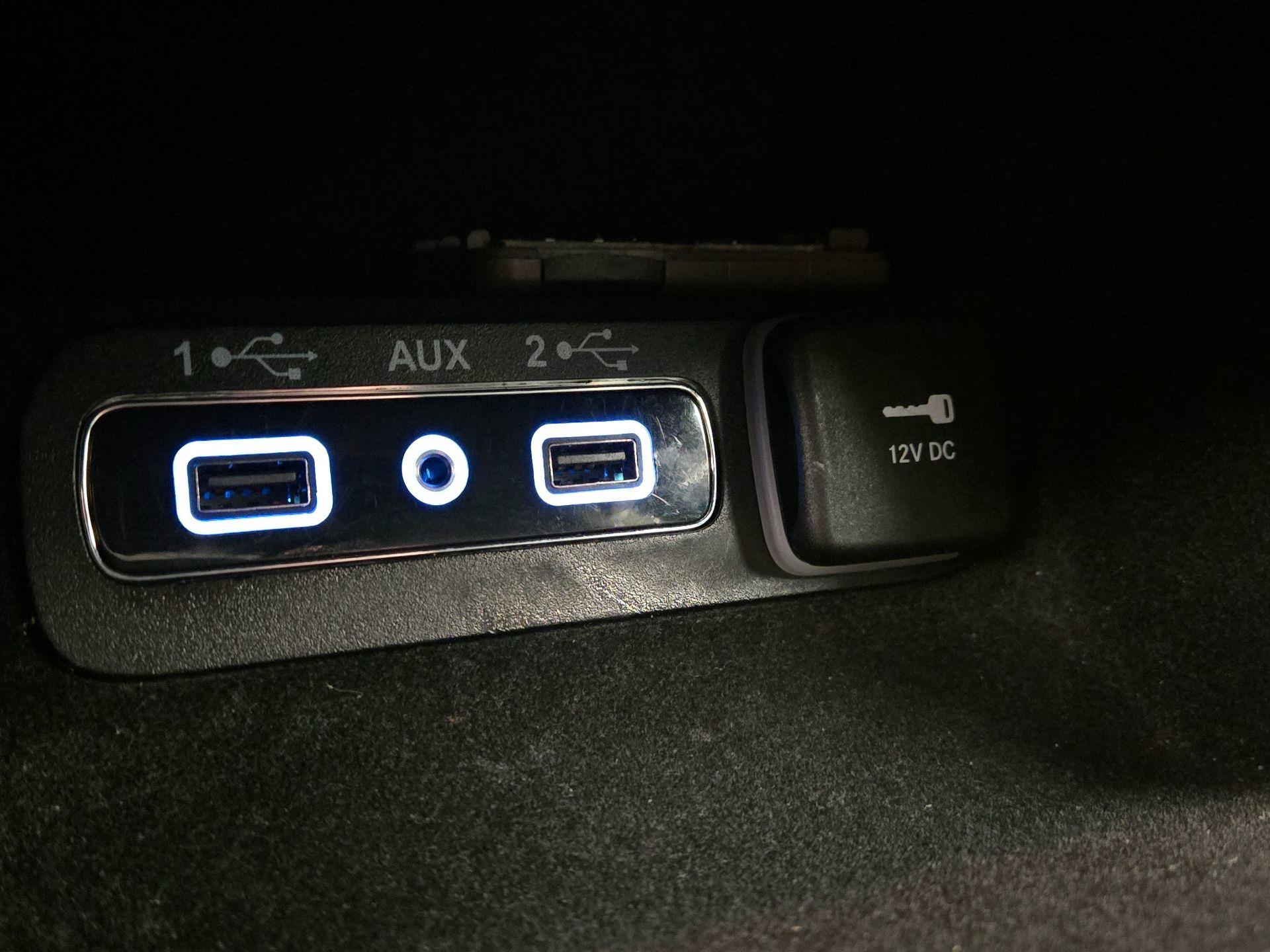 Thumbnail: 2020 Jeep Grand Cherokee - 18