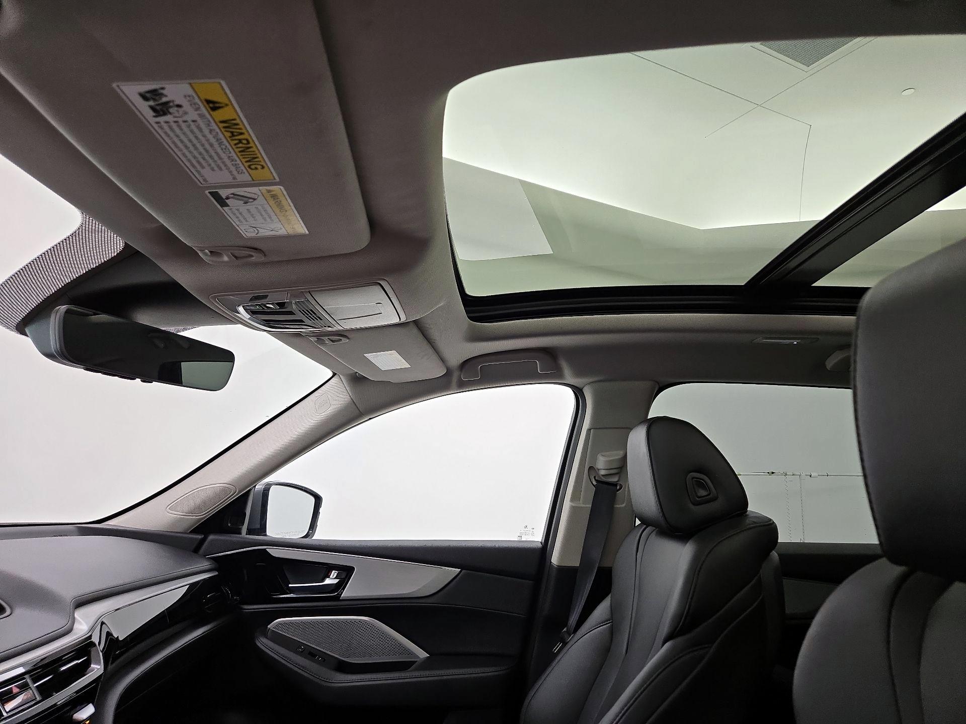 Thumbnail: 2023 Acura MDX - 19