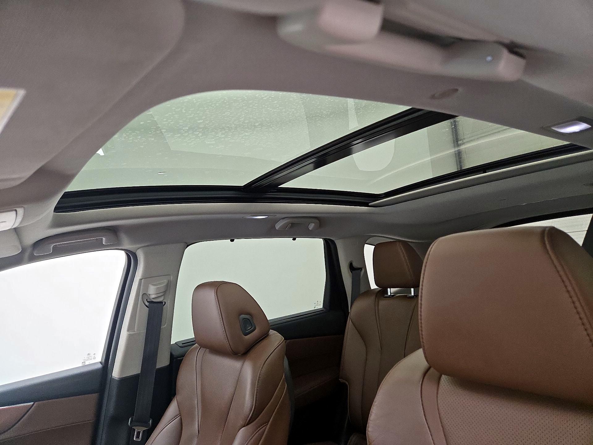 Thumbnail: 2023 Acura MDX - 19