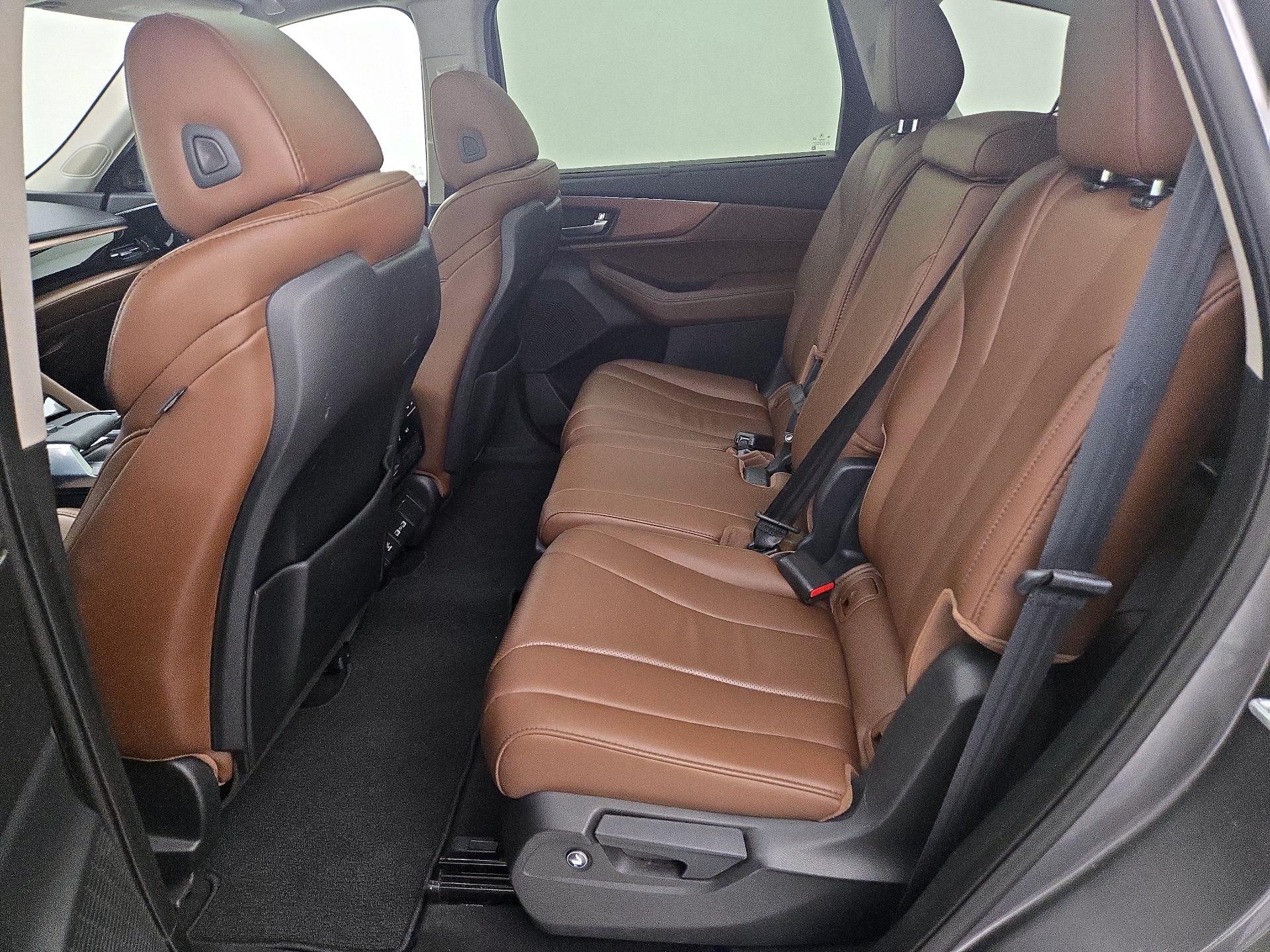 Thumbnail: 2023 Acura MDX - 20