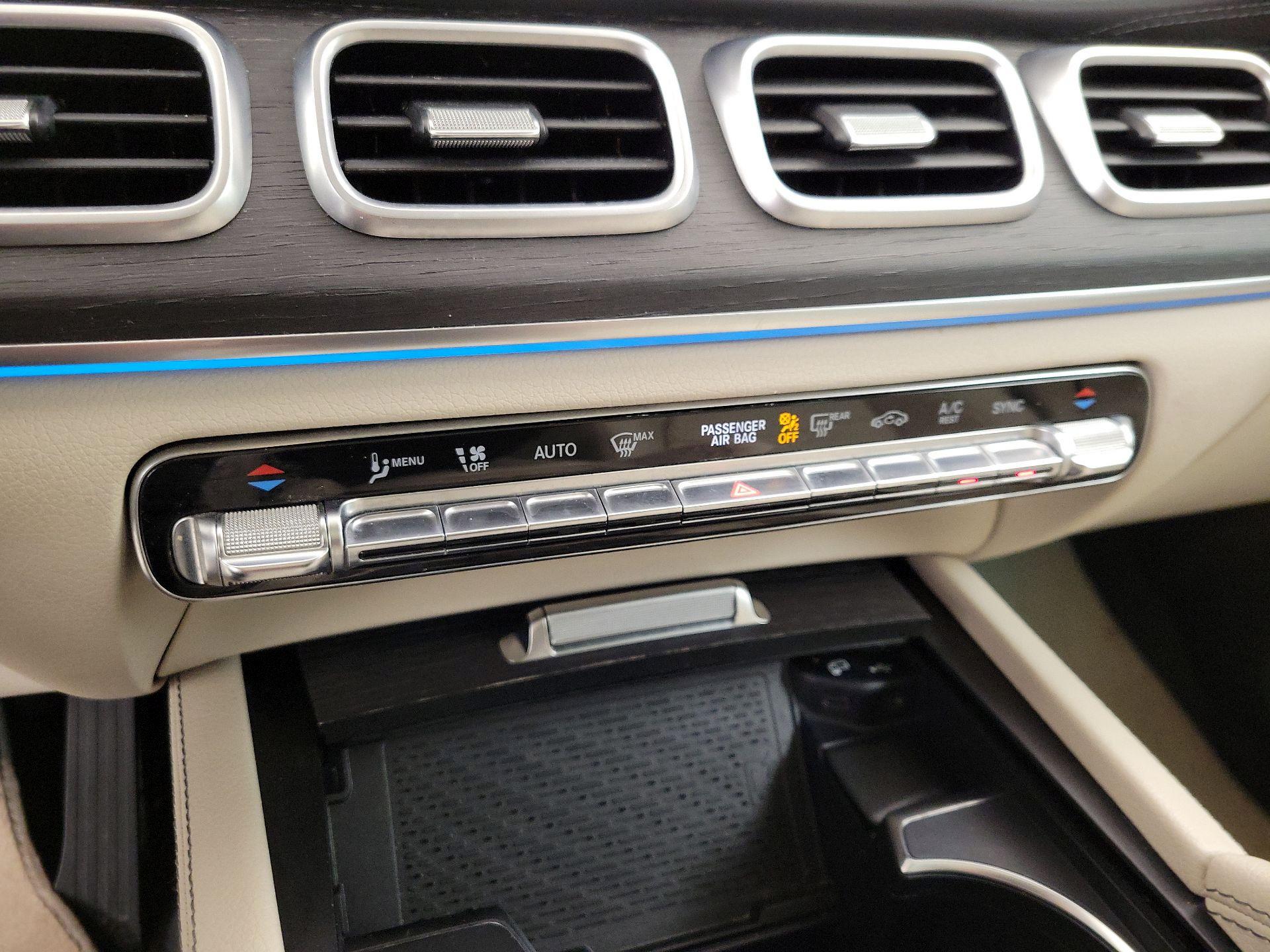 Thumbnail: 2020 Mercedes-Benz GLS - 17