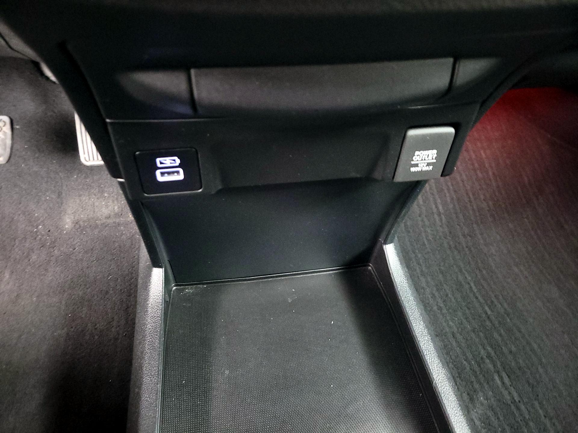 Thumbnail: 2023 Honda Odyssey - 18