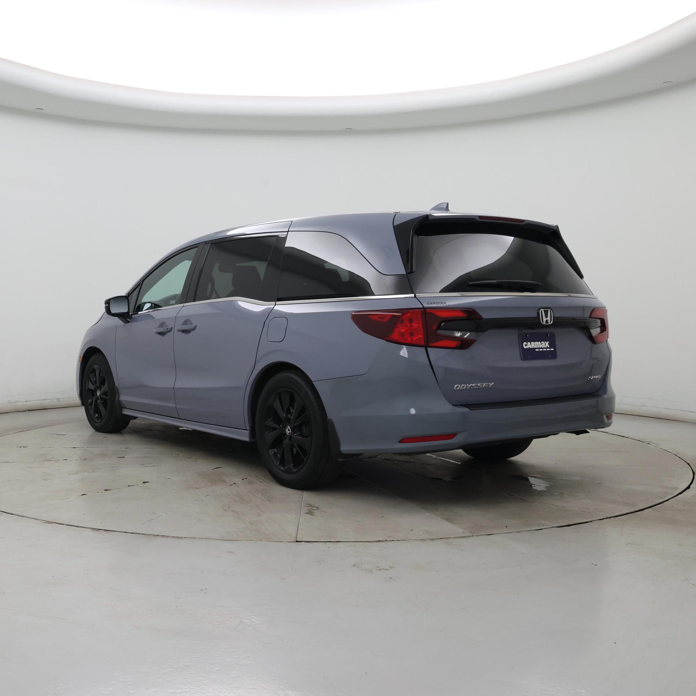 Thumbnail: 2023 Honda Odyssey - 2