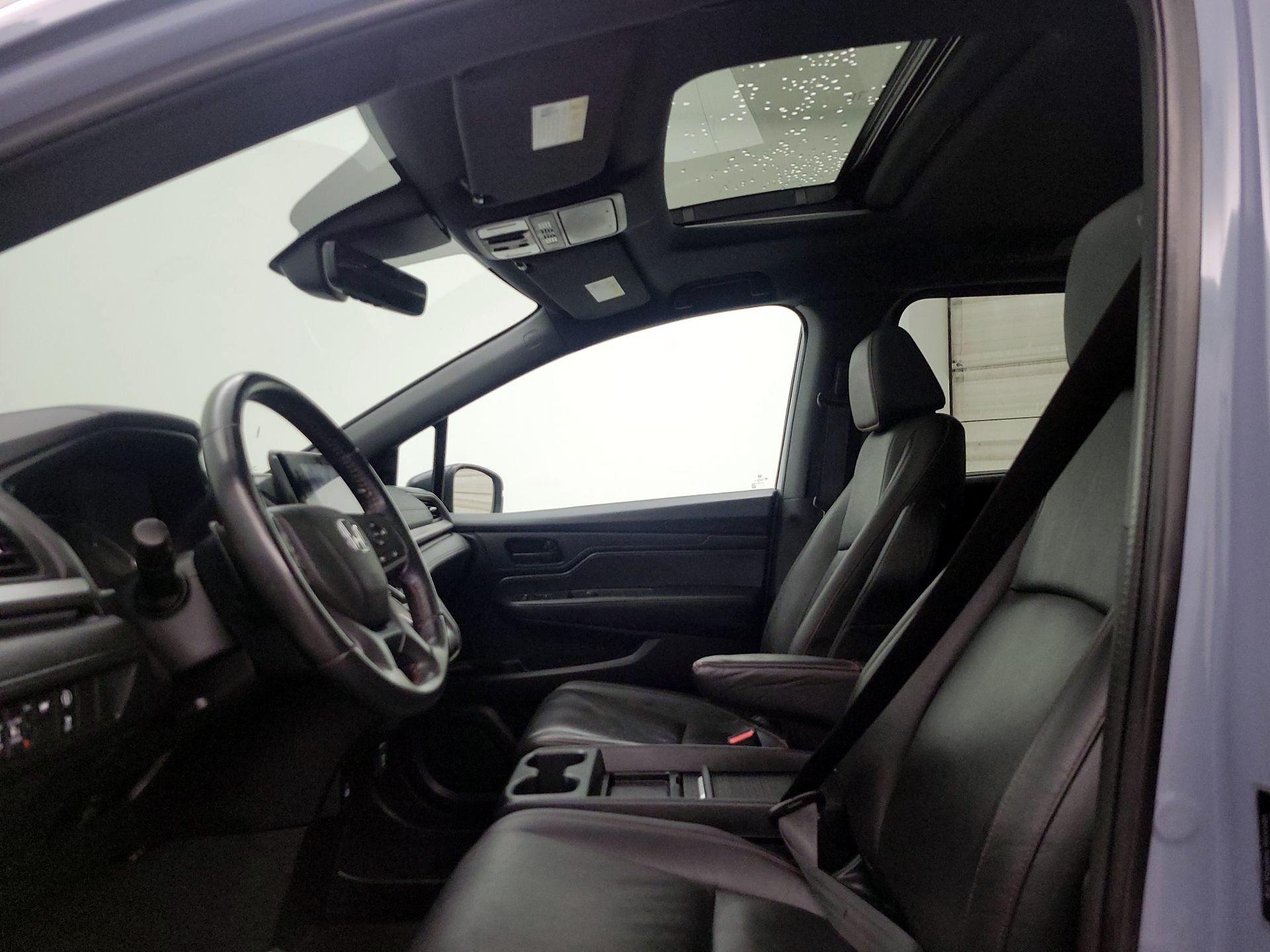 Thumbnail: 2023 Honda Odyssey - 19